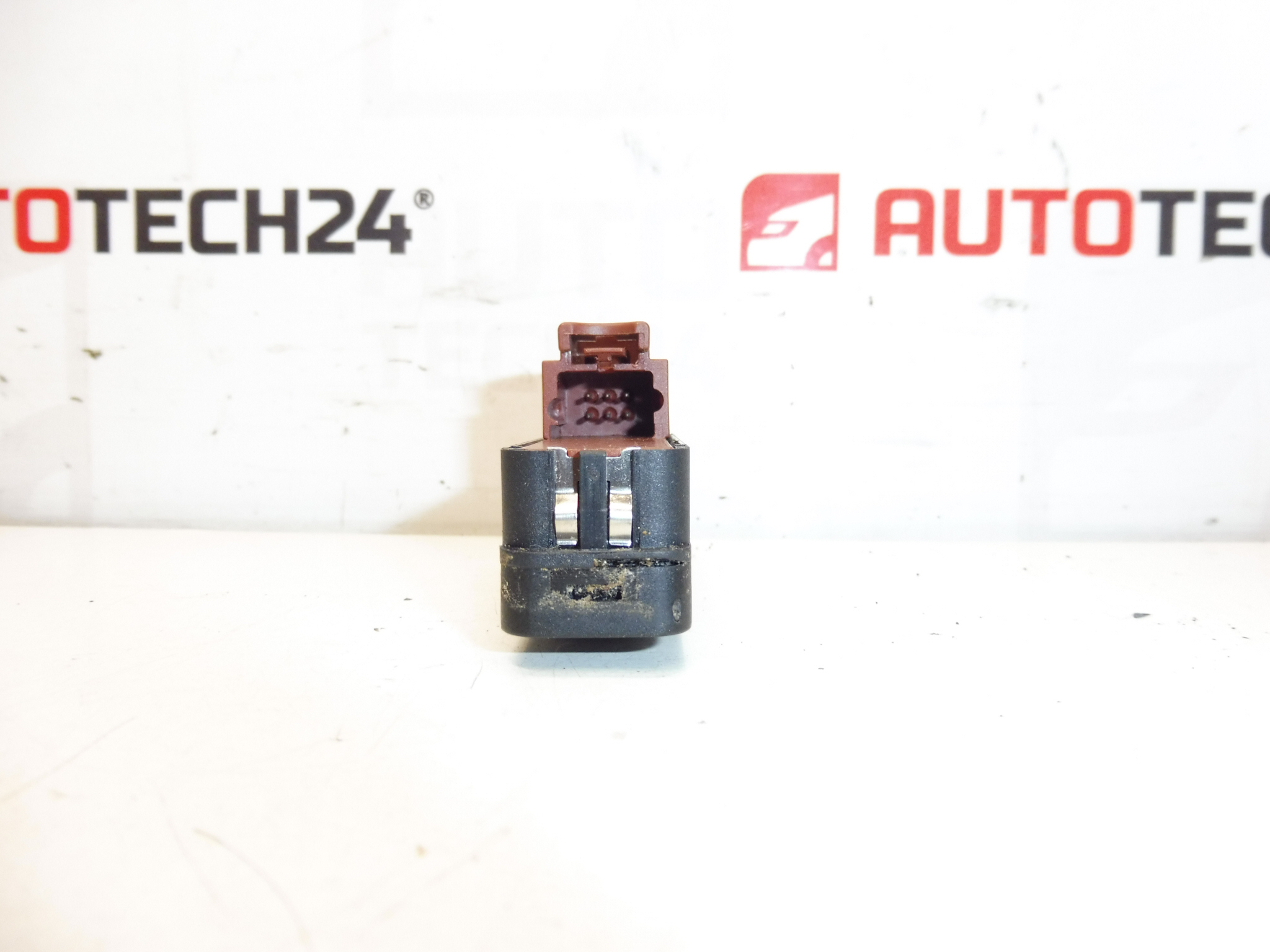 Controler de control al scaunelor Citroën Peugeot 6554LE