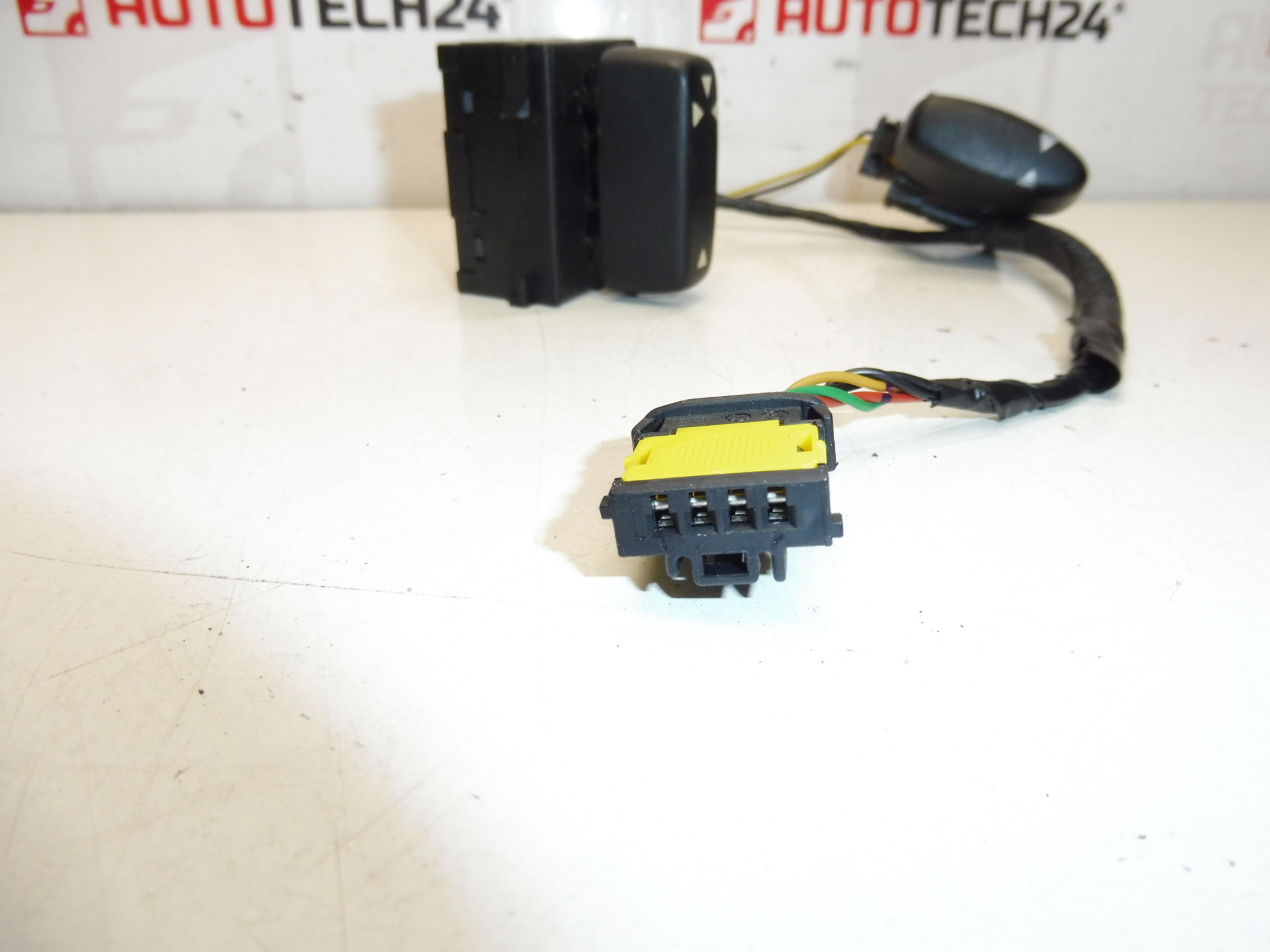 Citroën Peugeot 944931200zl șofer de scaun