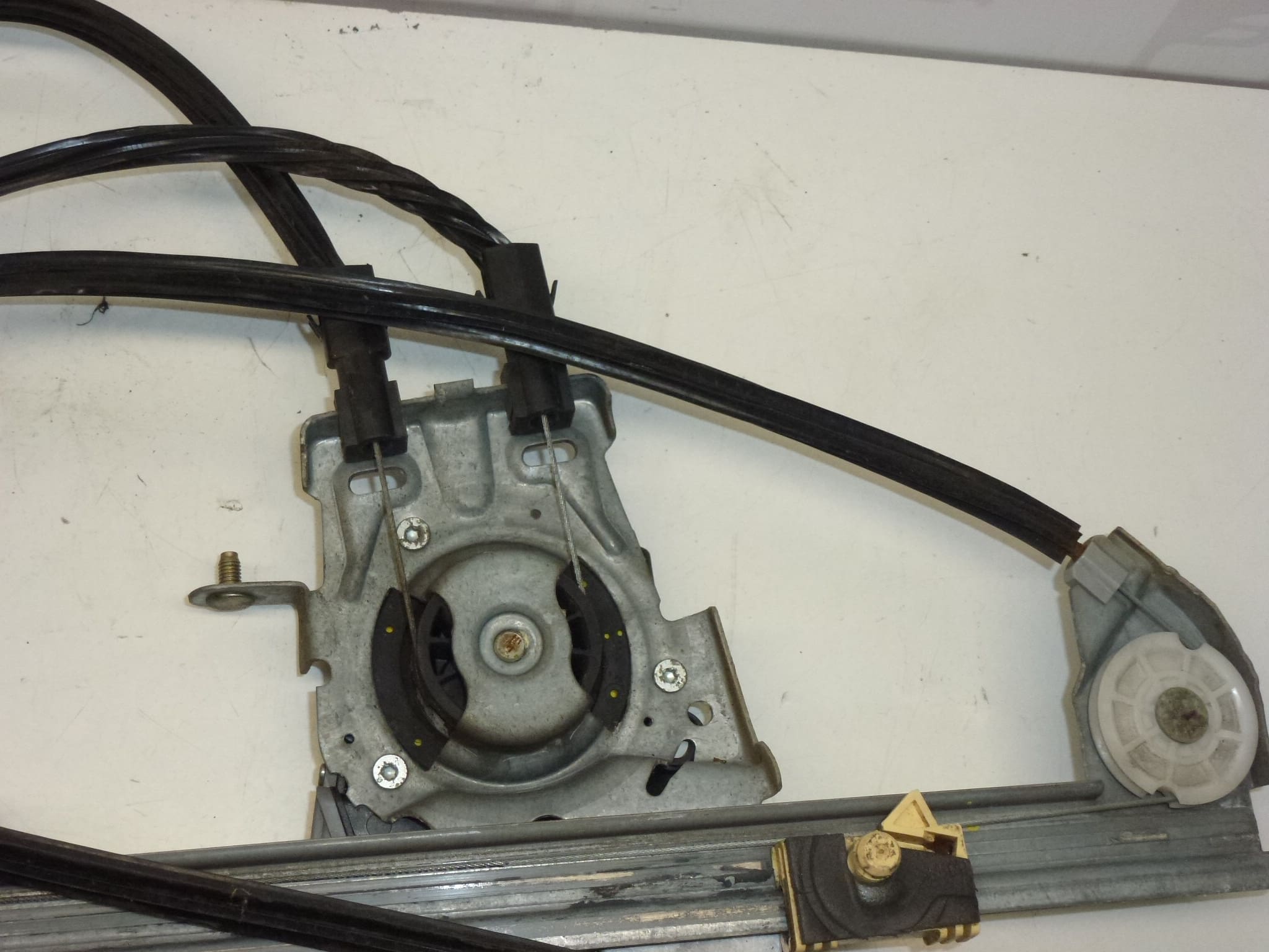 Mecanism geam fata stanga Citroën C3 PLURIEL 9643369480 9221P1