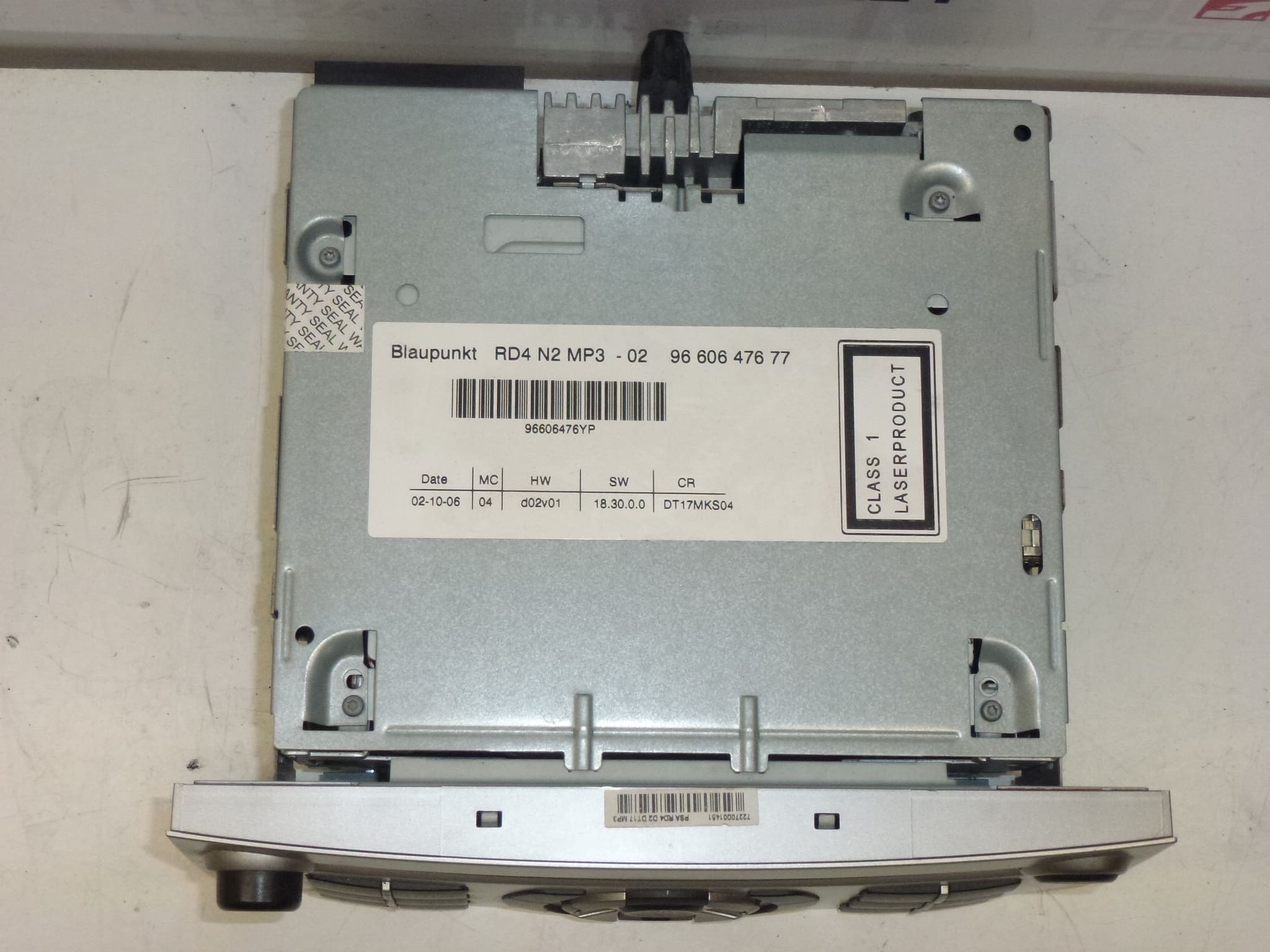 Radio auto CD MP3 Citroën Peugeot RD4 N2 9660647677 657953