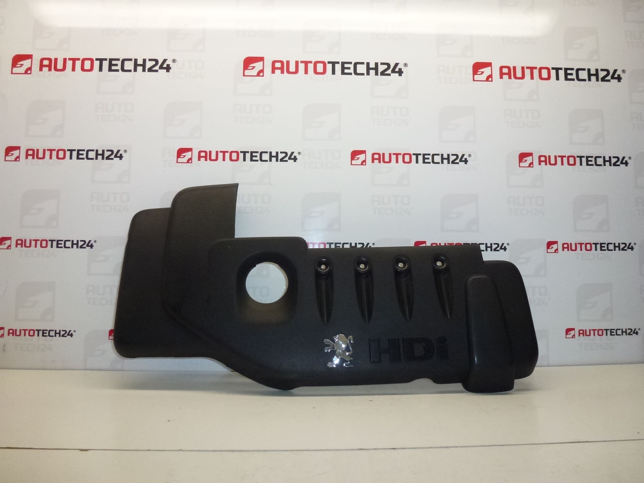 Capac motor 1.4 HDI Citroën 9645982780 013742