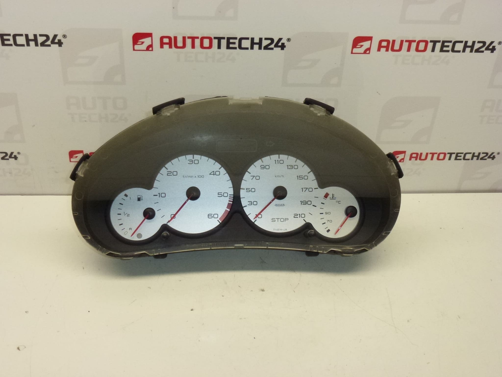 Vitezometru 205 000 km Peugeot 206 9648836580 6104TZ 6106LJ