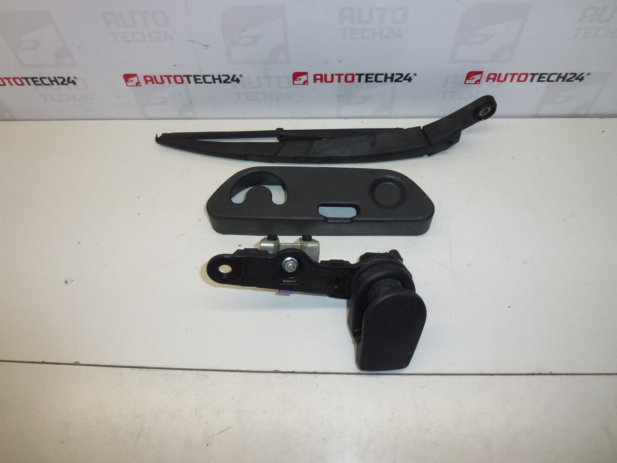 Mecanism ștergător spate Citroën C5 break până în 2007 9651000780 6405K2