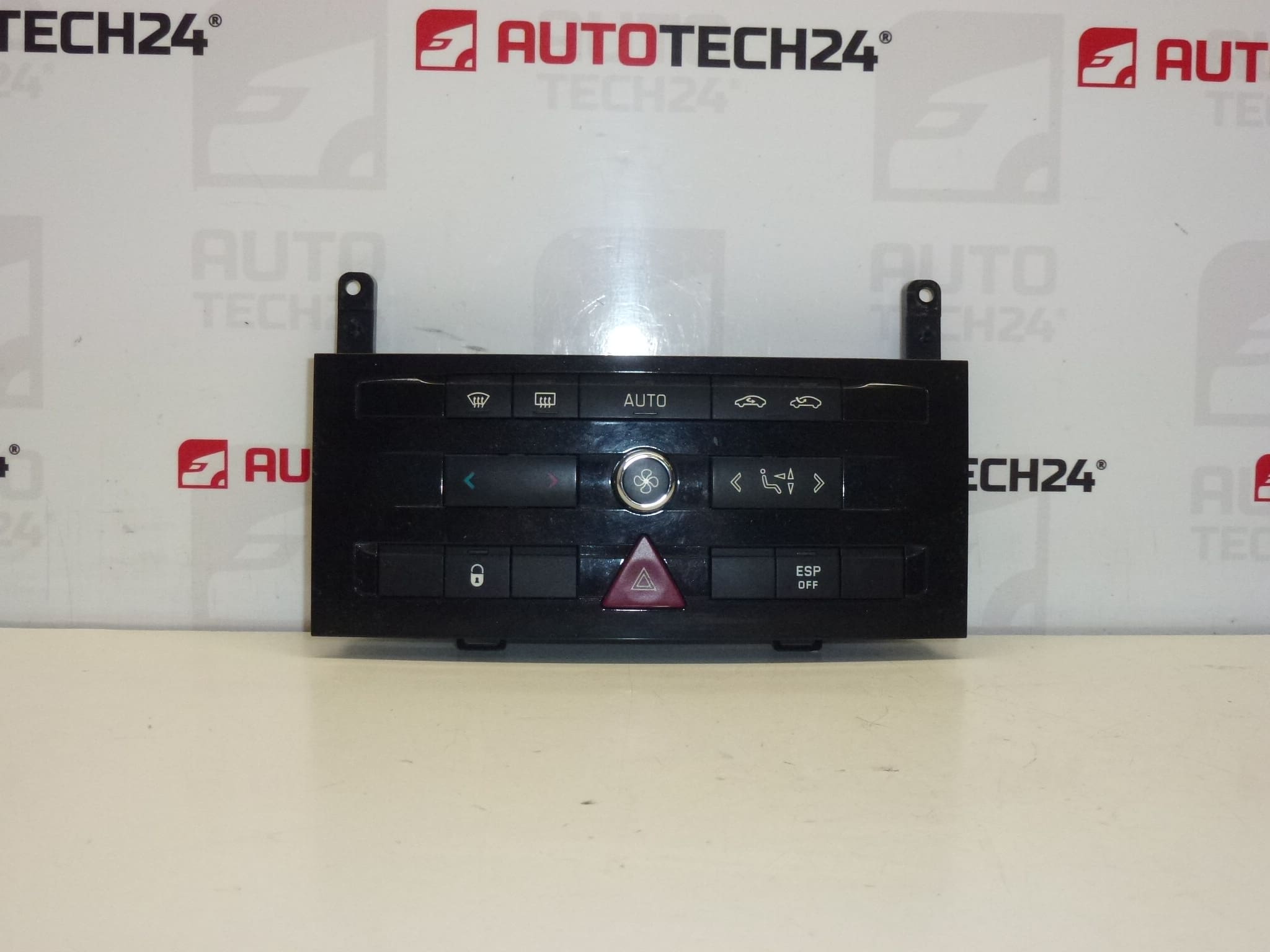 Control incalzire aer conditionat Peugeot 407 96715293XN 6452R6