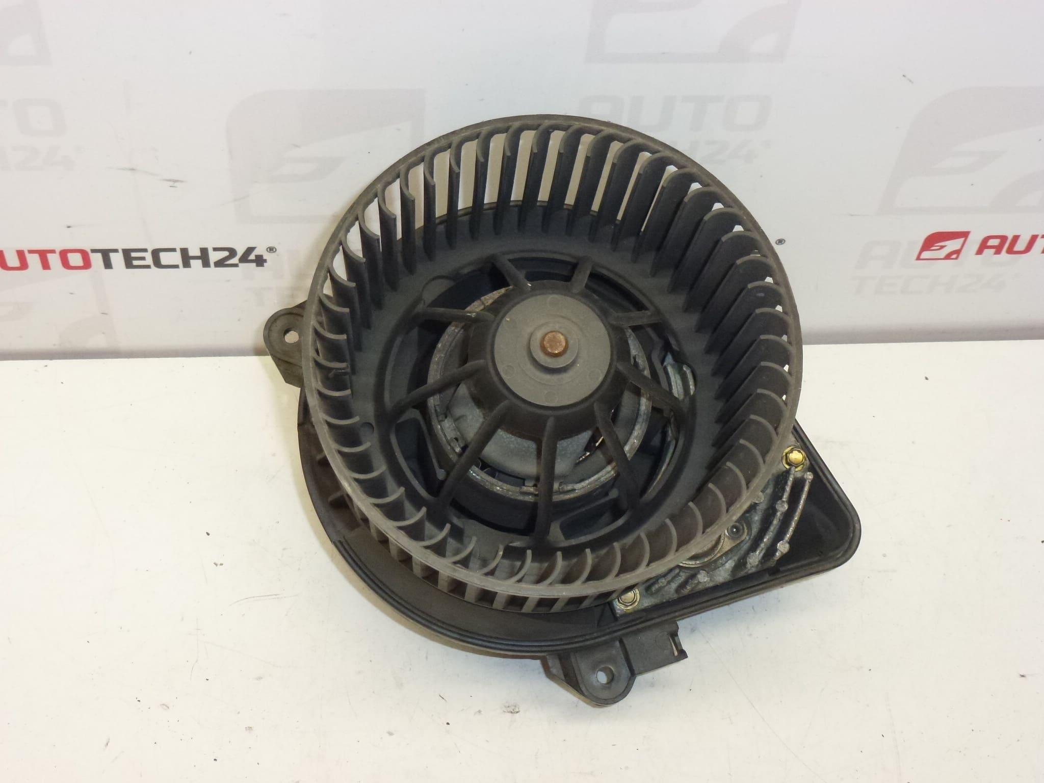 Ventilator incalzire Valeo Citroën Peugeot 6441L3 644178