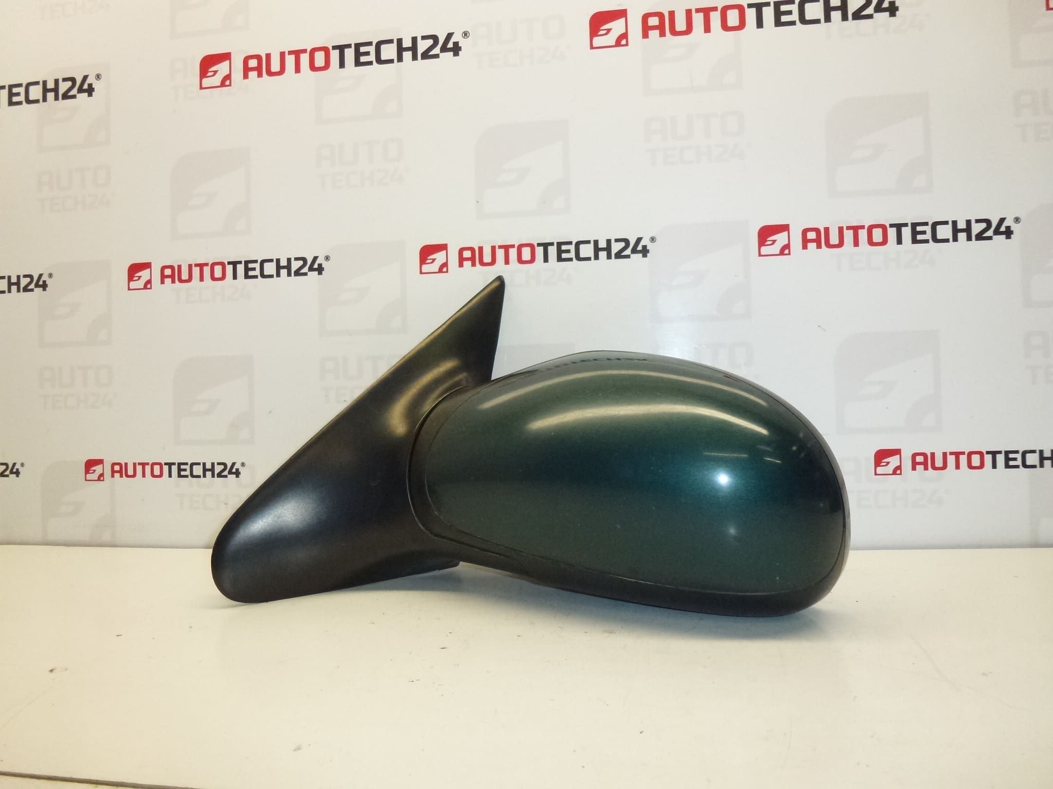 Oglinda retrovizoare stanga verde metalizat Peugeot 406 8149S2