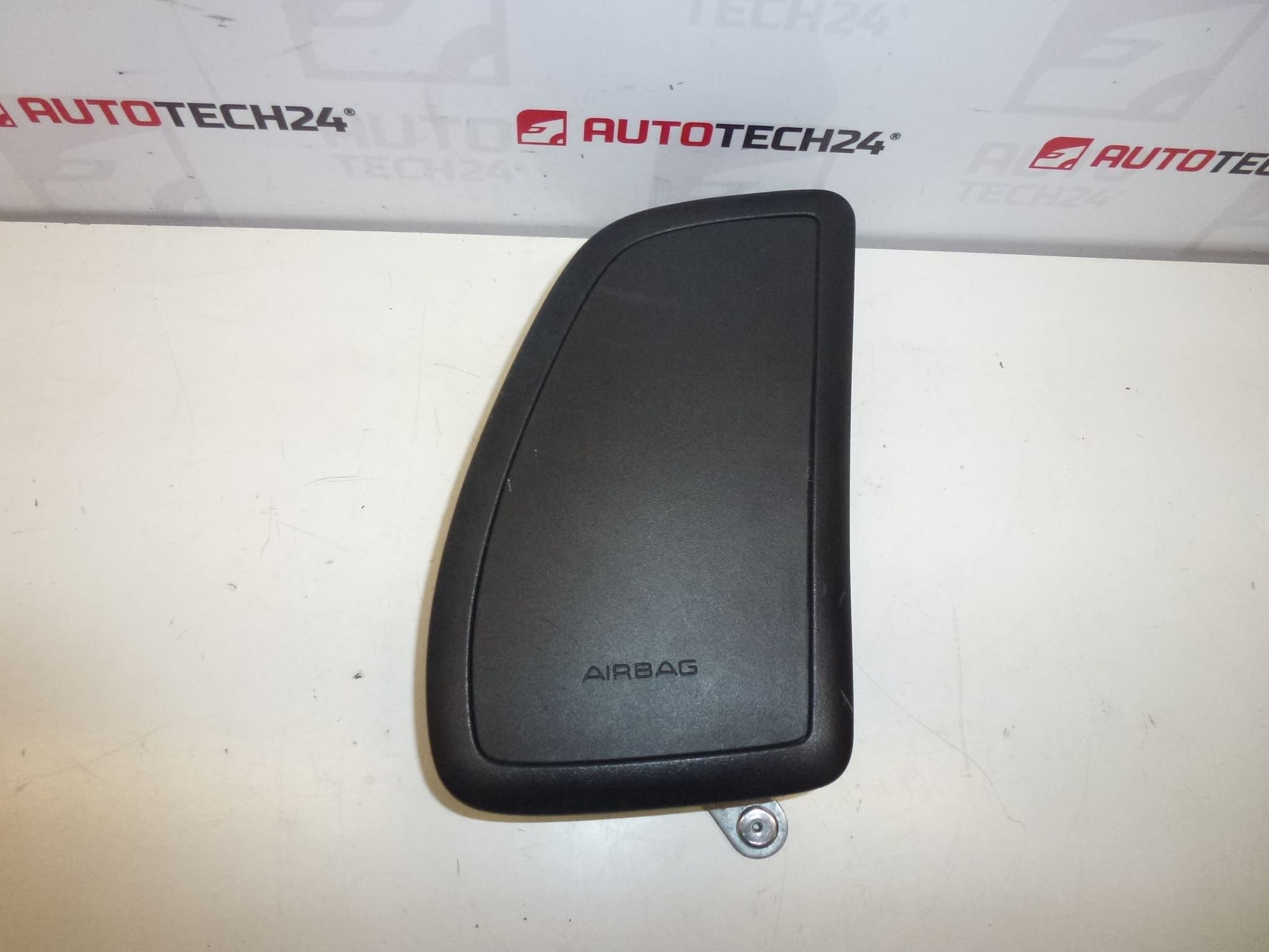 Airbag scaun stanga Peugeot 307 5217820 8216FJ