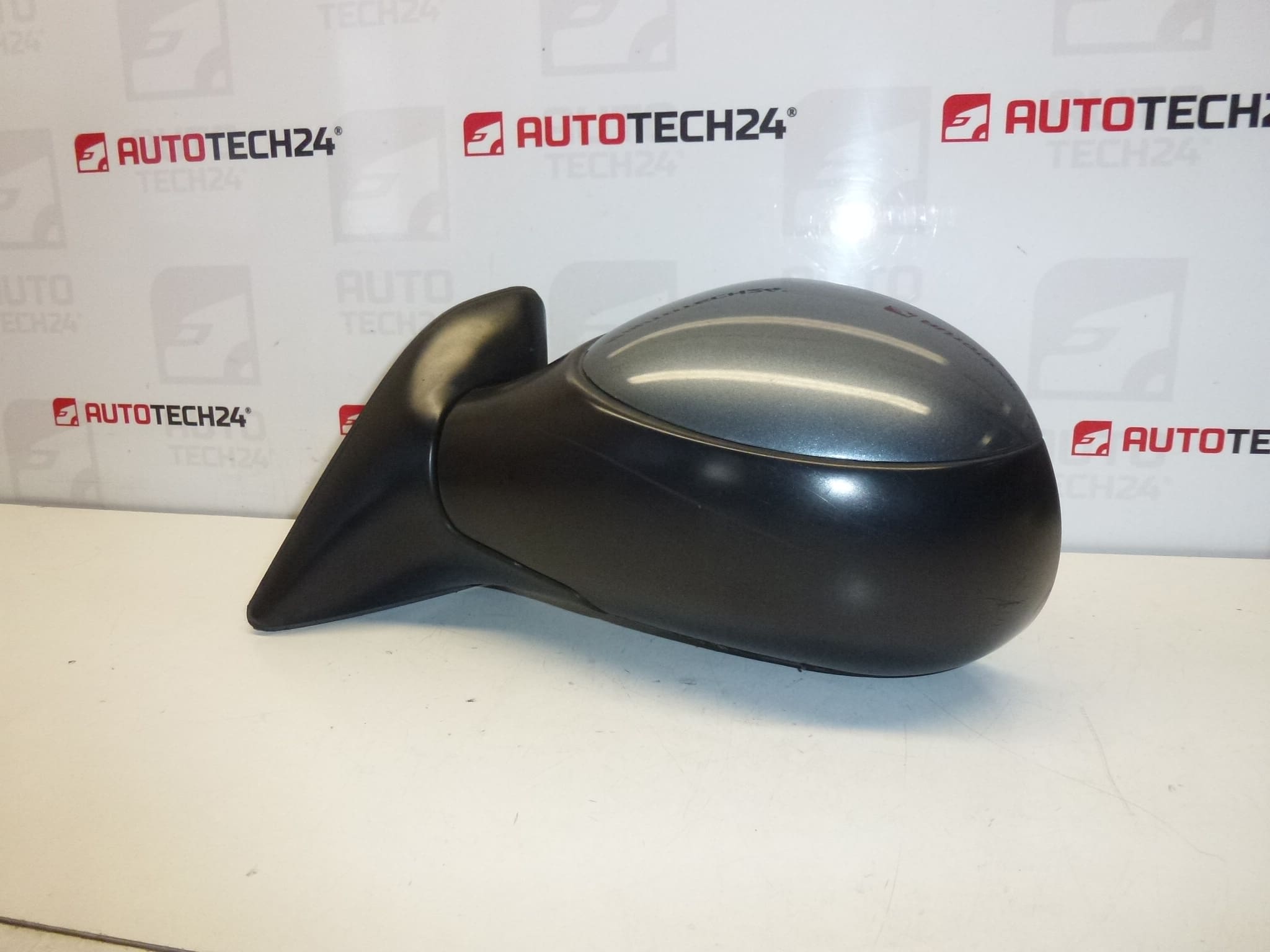 Oglinda stanga EZWD Citroën Xsara Picasso 815354