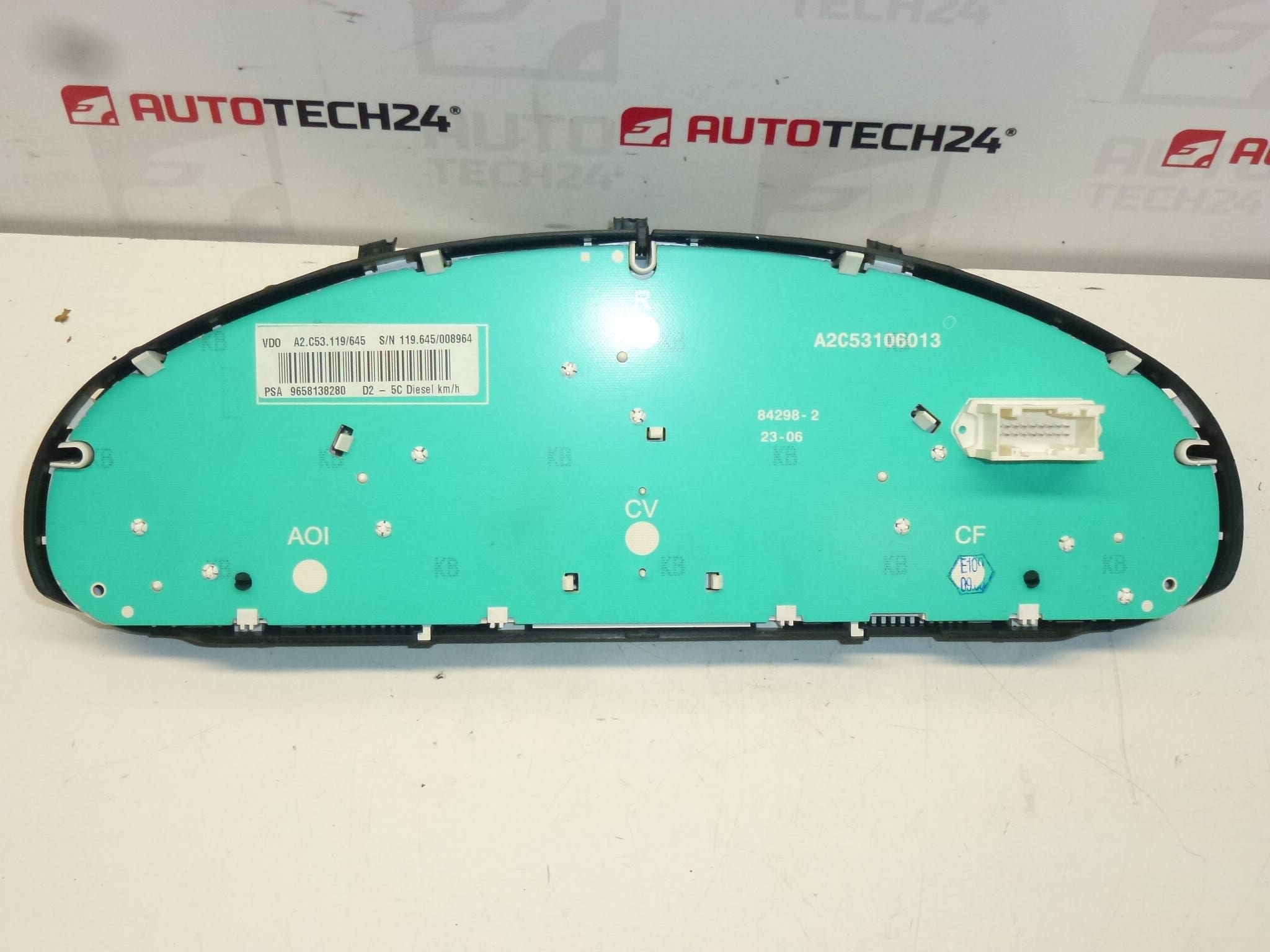 Vitezometru Peugeot 407 188 mii km 9658138280