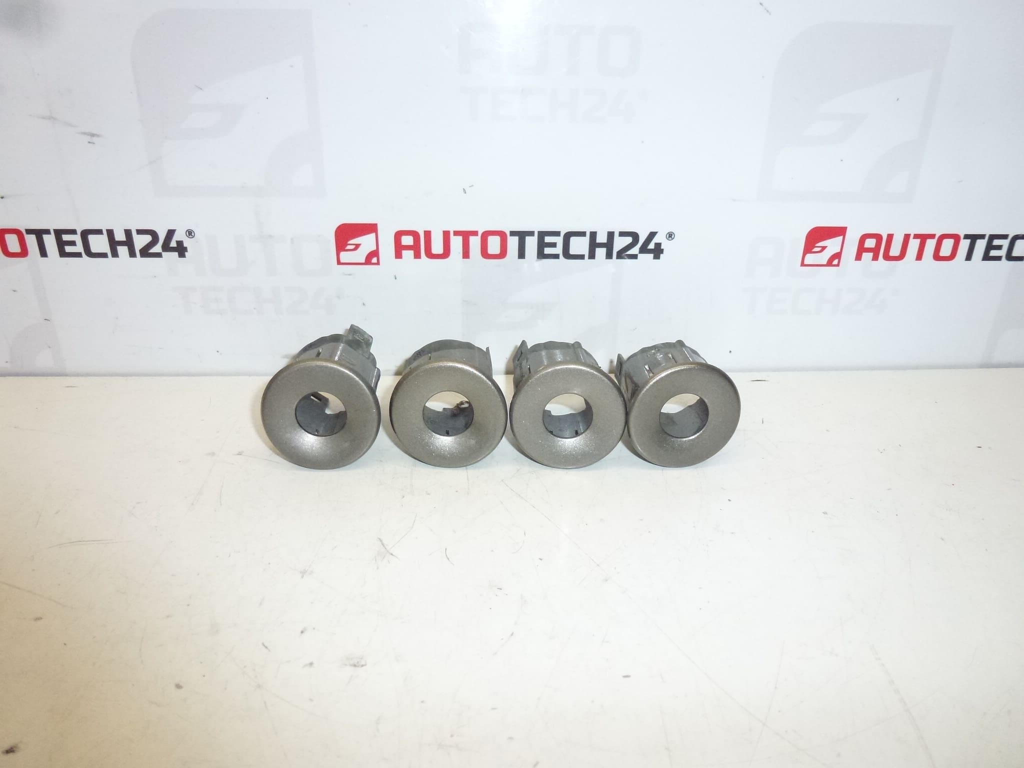 Set suport senzor parcare Peugeot 407 7414FW