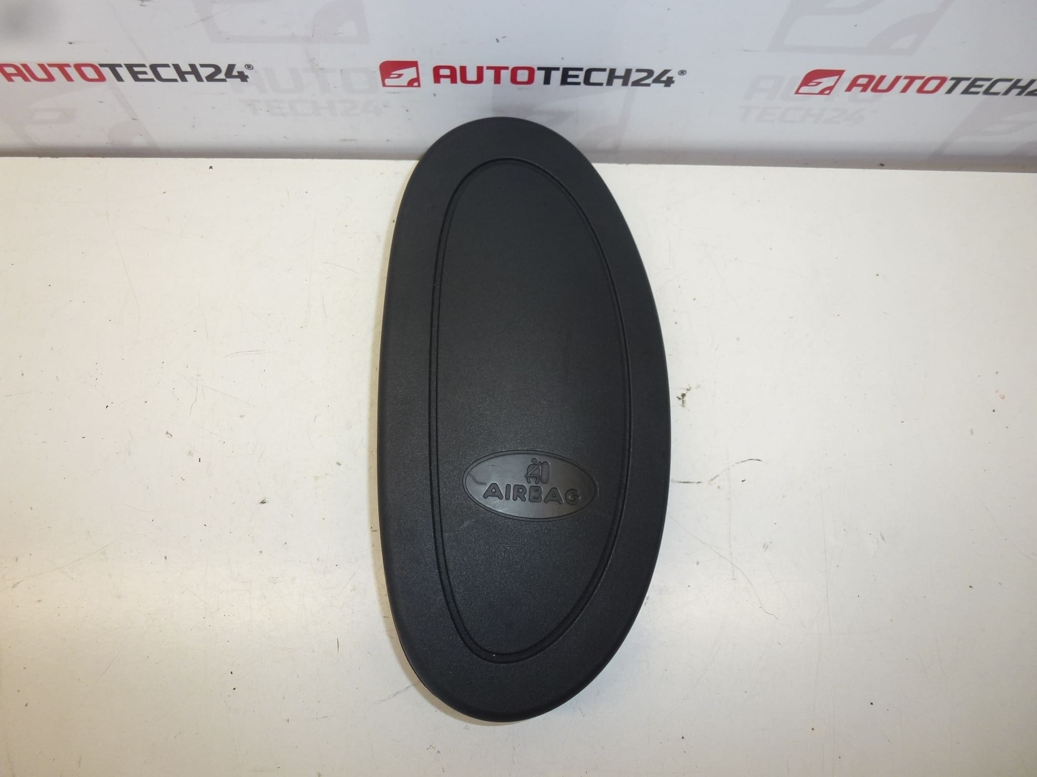 Airbag pentru scaun dreapta Citroën Xsara II 928751900 518741500 8216Y1