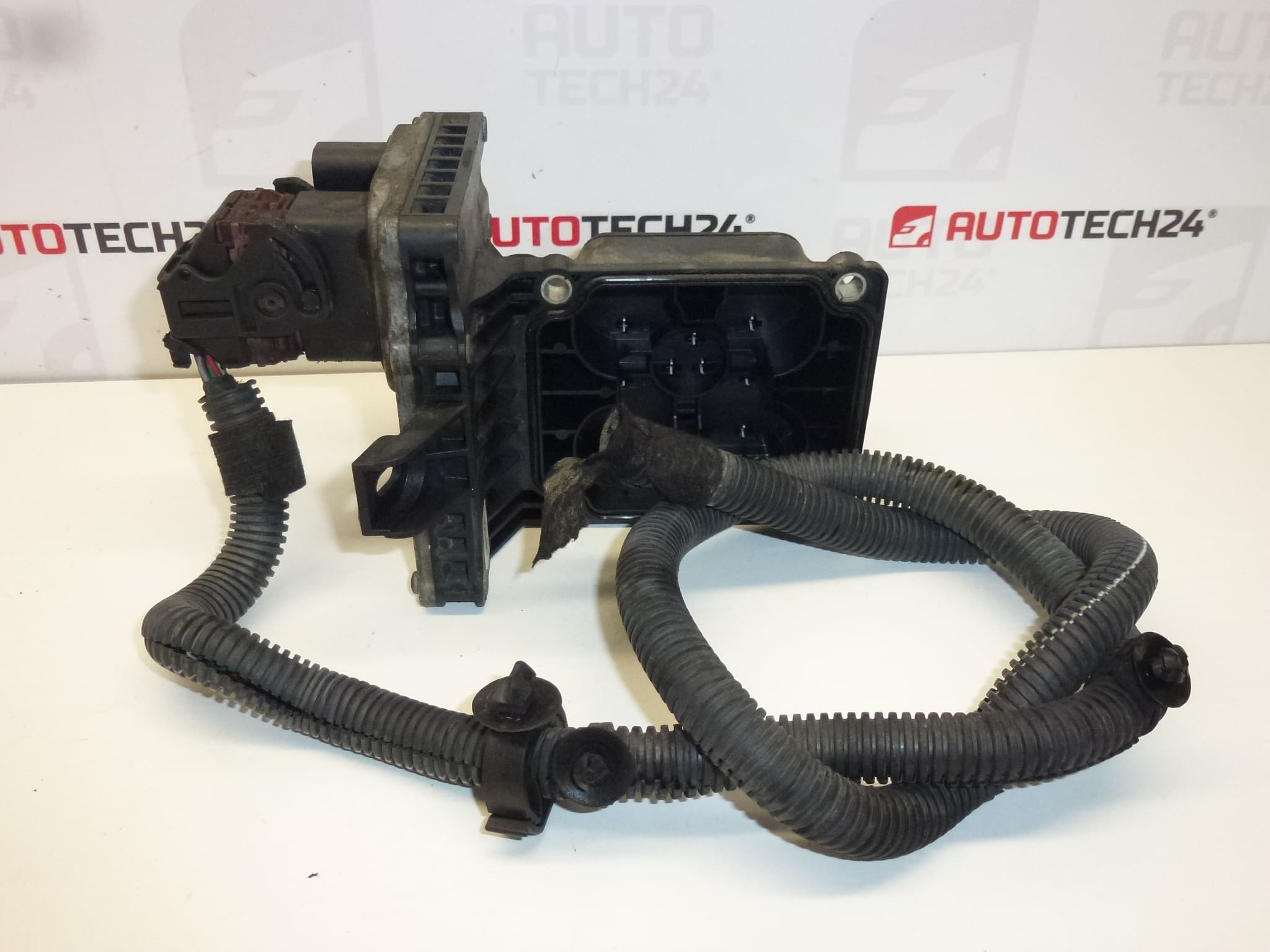 ECU cutie viteze robot Citroën C4 9664139780 9662943480 2529WR 2531A0