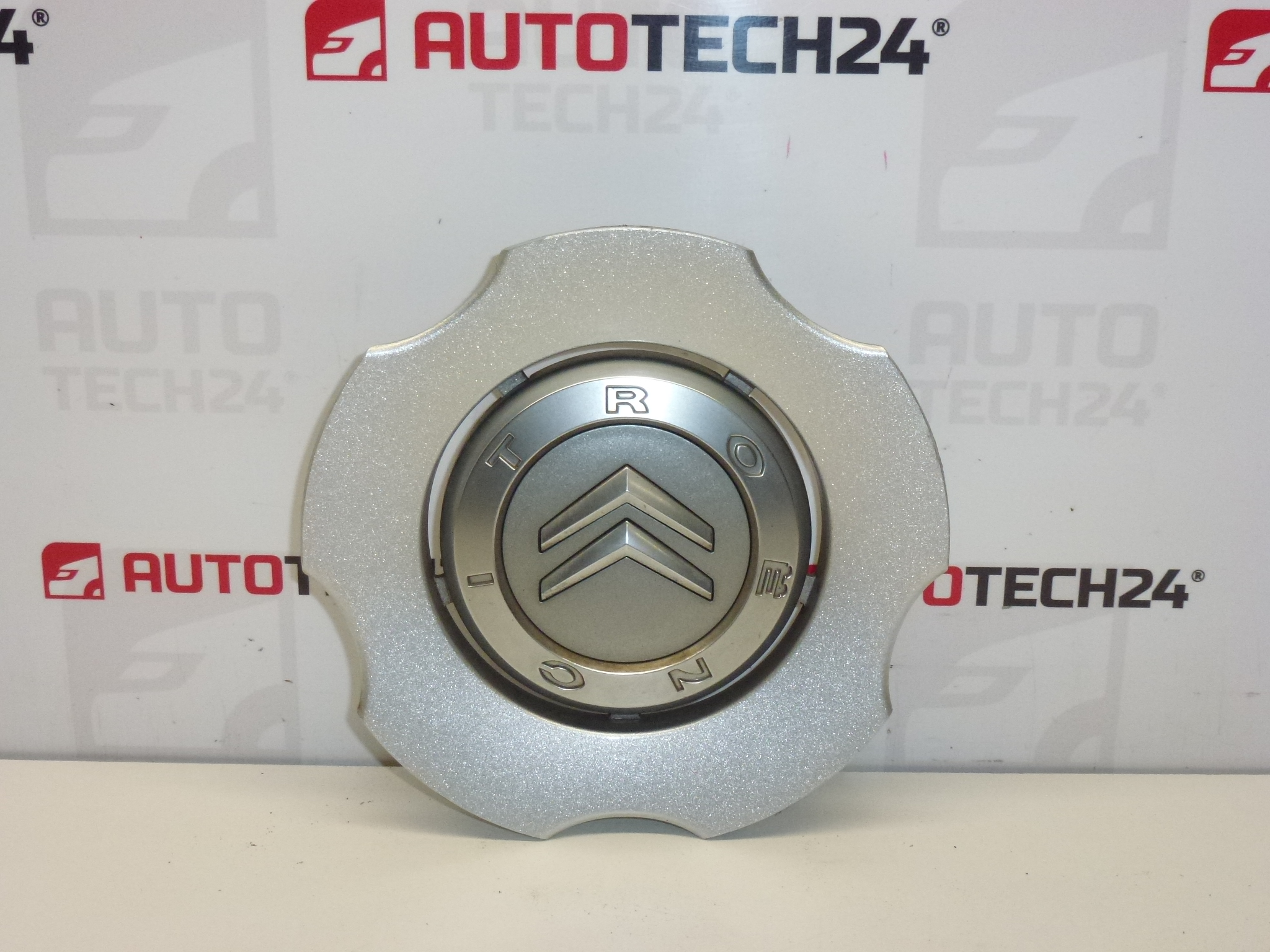 Capac electron 15" Melbourne - Citroën Xsara Picasso 9648948780 542120