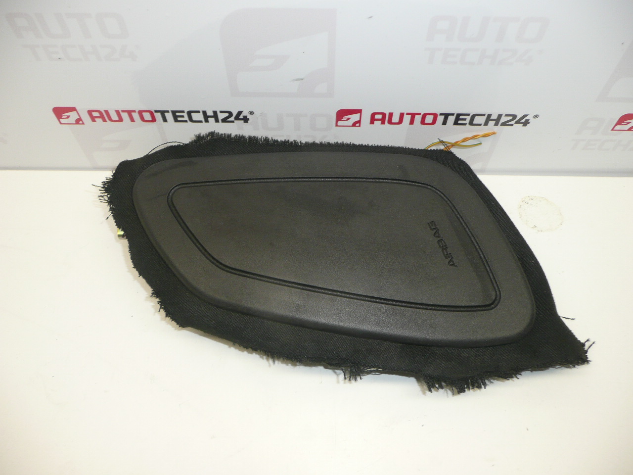 Airbag scaun stanga Peugeot 206 96484355ZR 8216AE