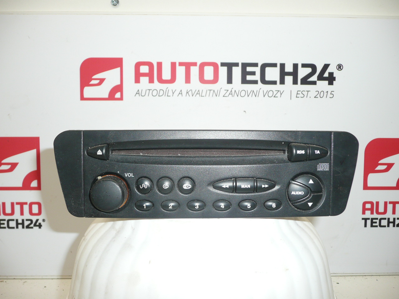 Radio Auto Citroën Xsara Picasso 96599992 XT00