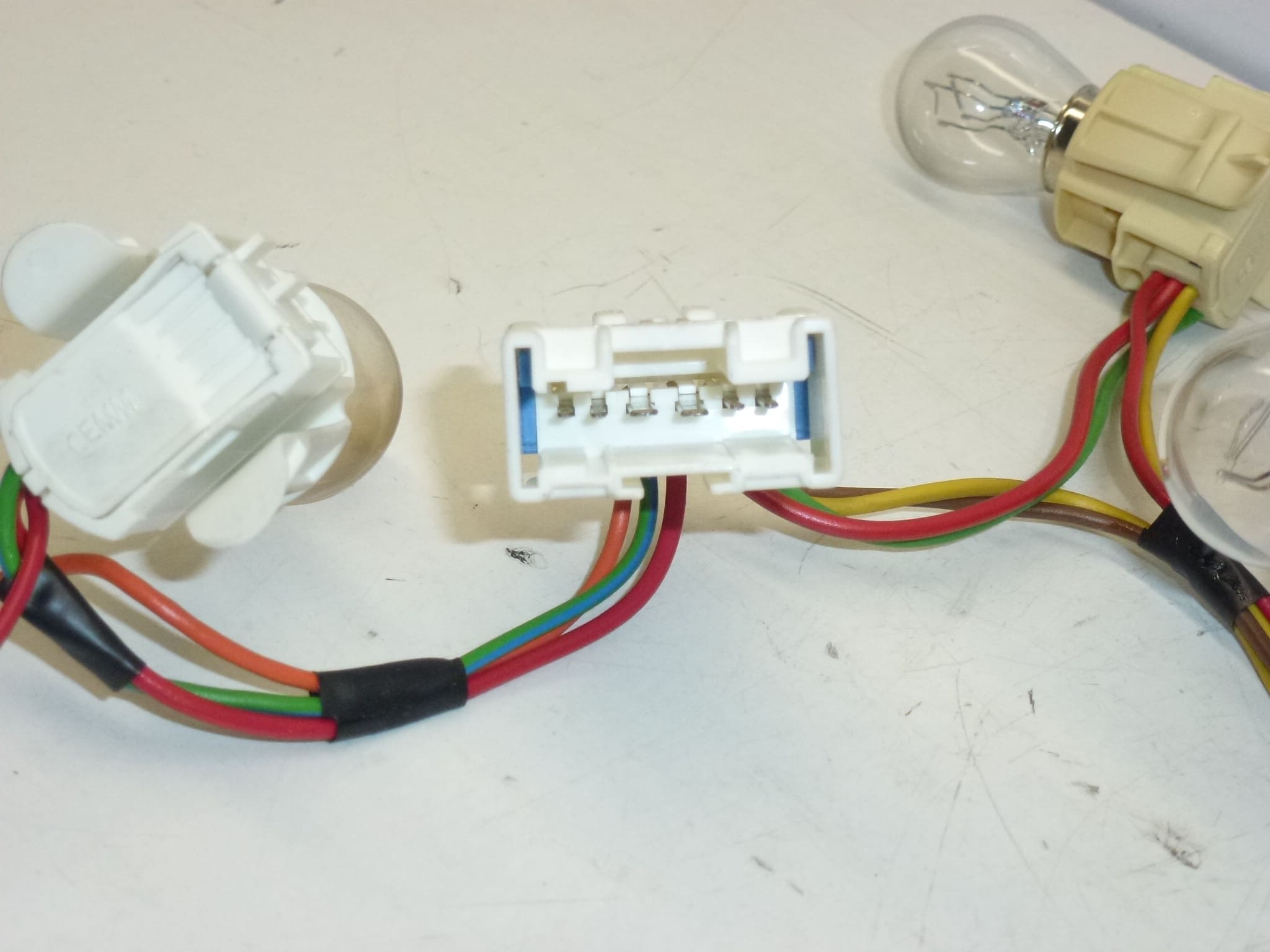 Cablu de cablaj pentru lampa spate stângă Peugeot 407 Sedan 6350HP - imagine 2