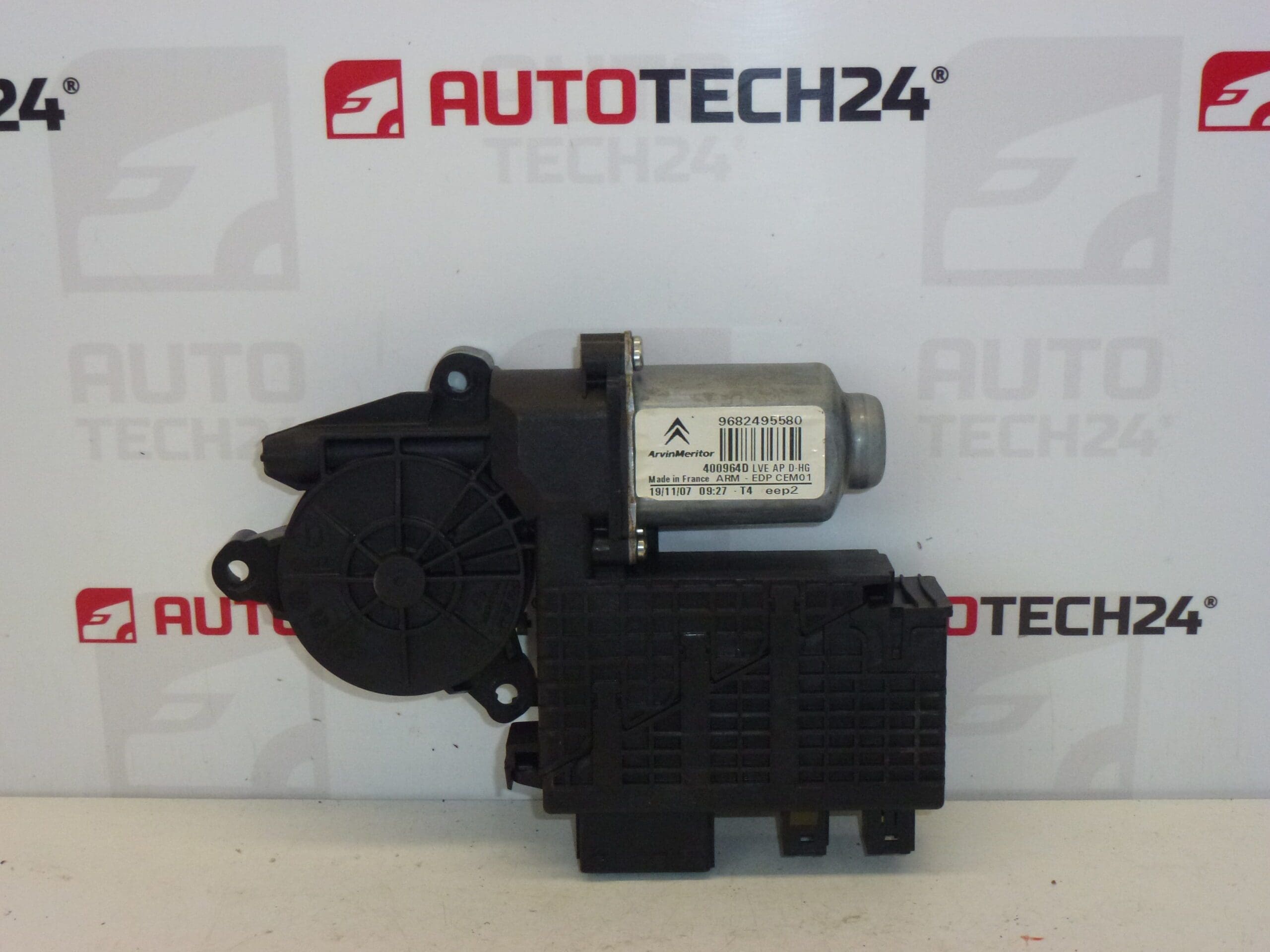 Citroën C4 Picasso Motor Parbriz Fata Dreapta 9682495580