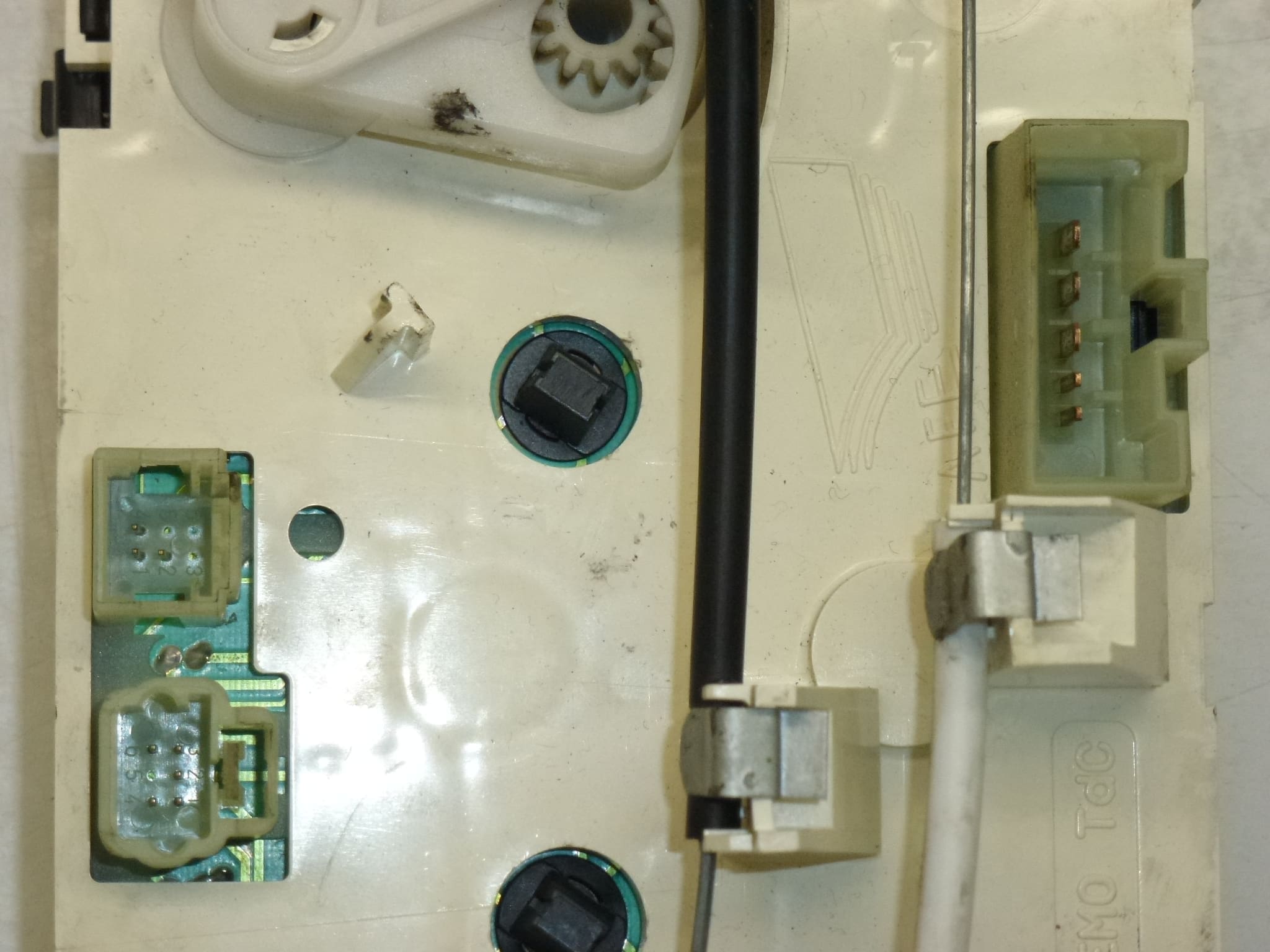 Ovladač De Încălzire Și Aeroterma Peugeot 307 593240000 T5RFESS 6451JS - imagine 2