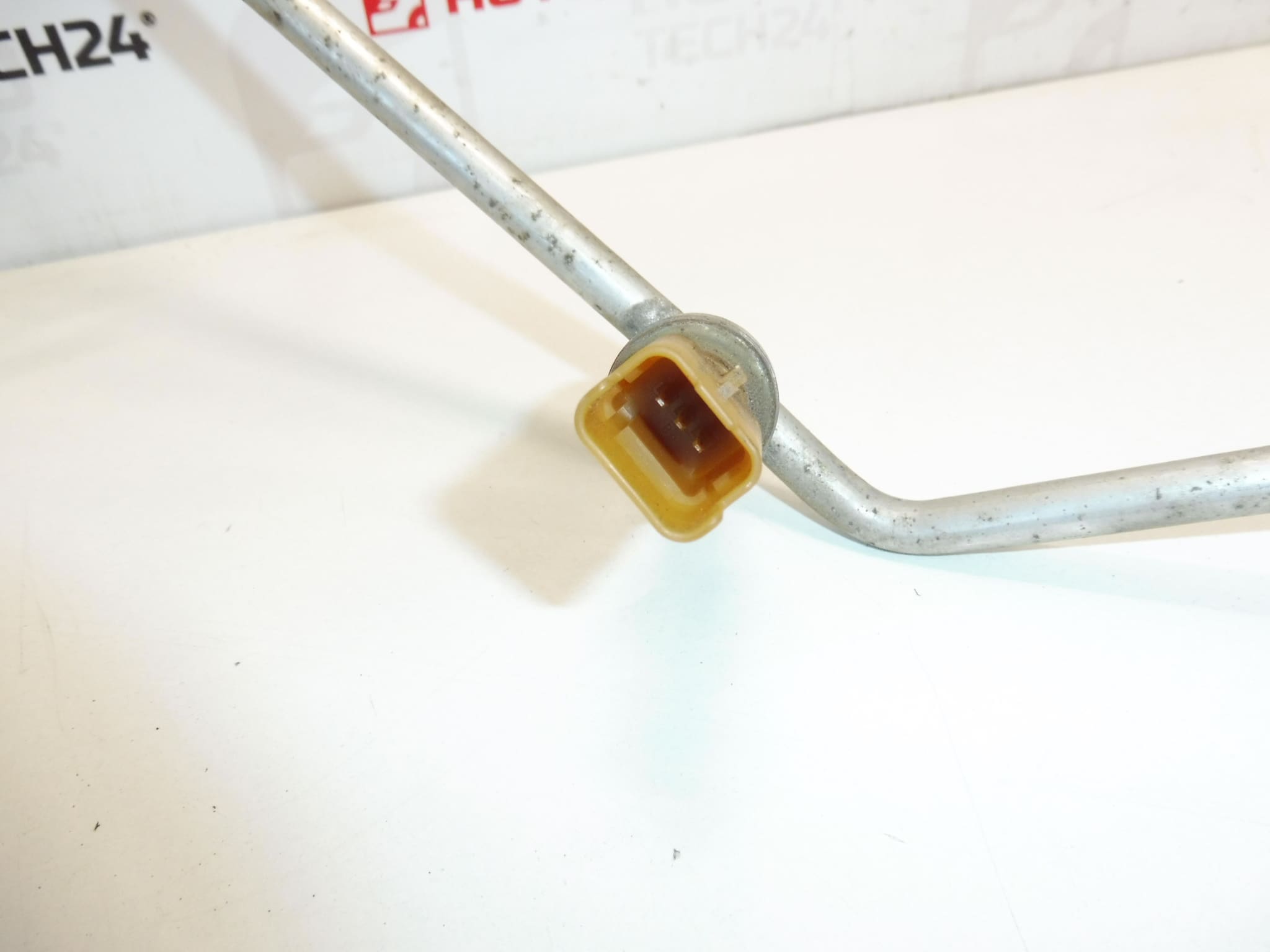 Conductă aer condiţionat Citroën C-ELYSEE Peugeot 301 9676996380 - imagine 2