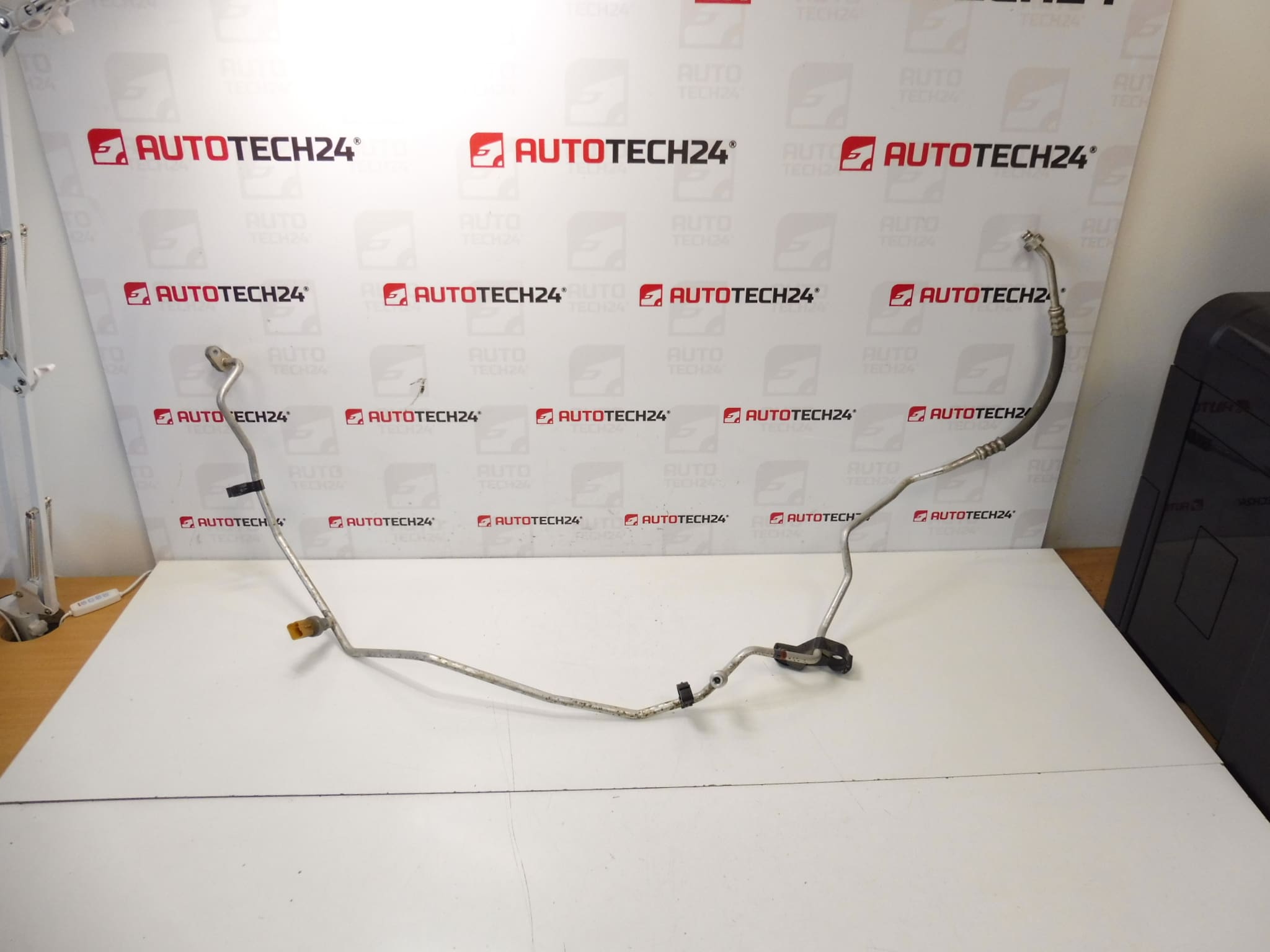 Conducta climatizare Citroën C-ELYSEE Peugeot 301 9676996380