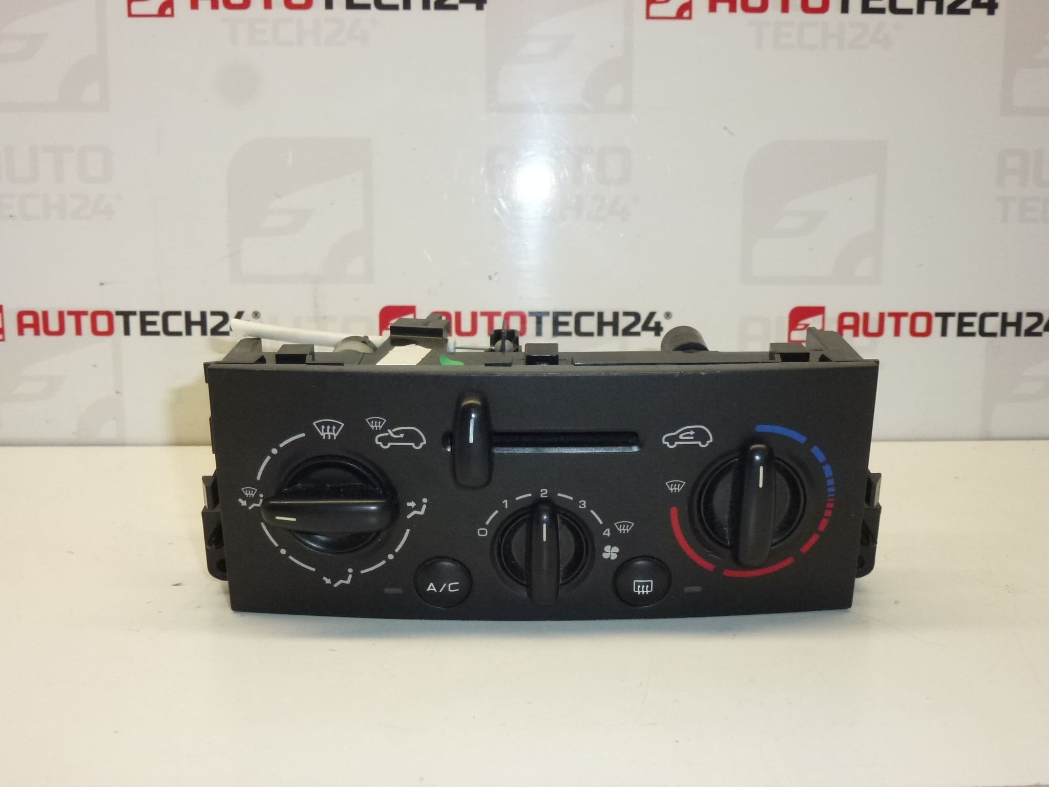 Control incalzire aer conditionat Peugeot 207 N102079B 6451TK
