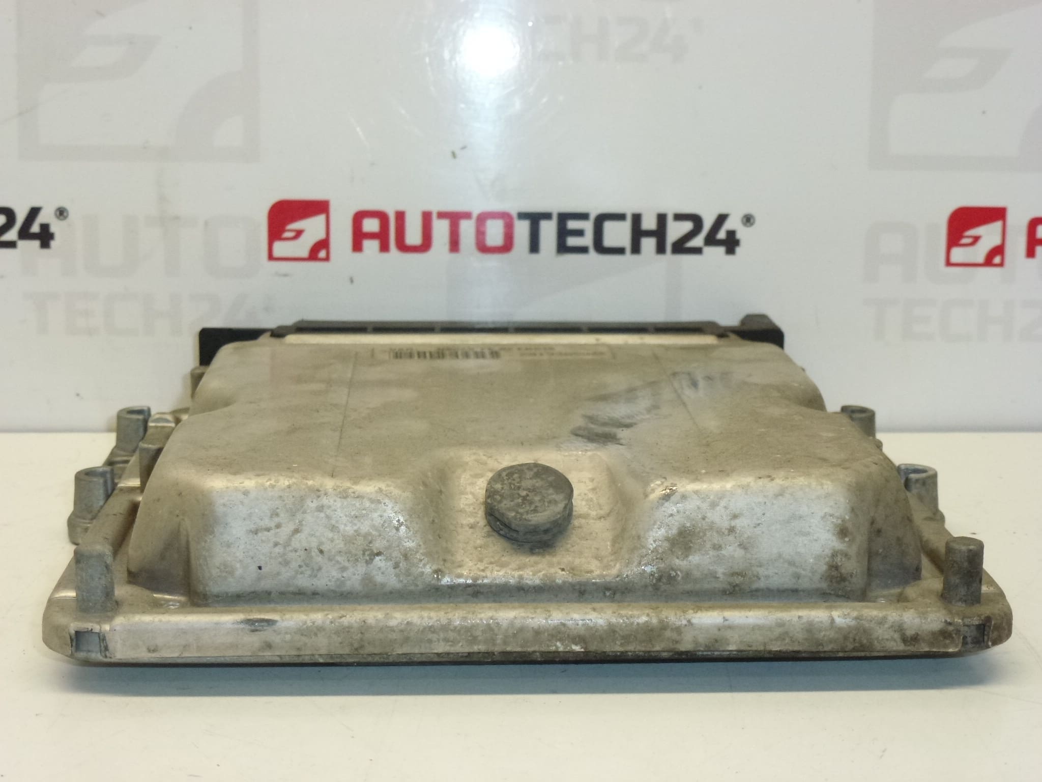 Unitate de Control ECU Bosch EDC15C2 0281010249 9636256980 - imagine 2