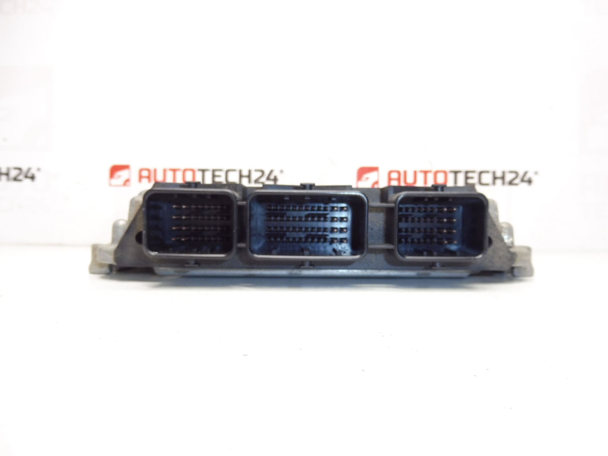 Unitate de Control ECU Bosch EDC16C34 Citroën Peugeot 0281013334 9666986680 - imagine 2