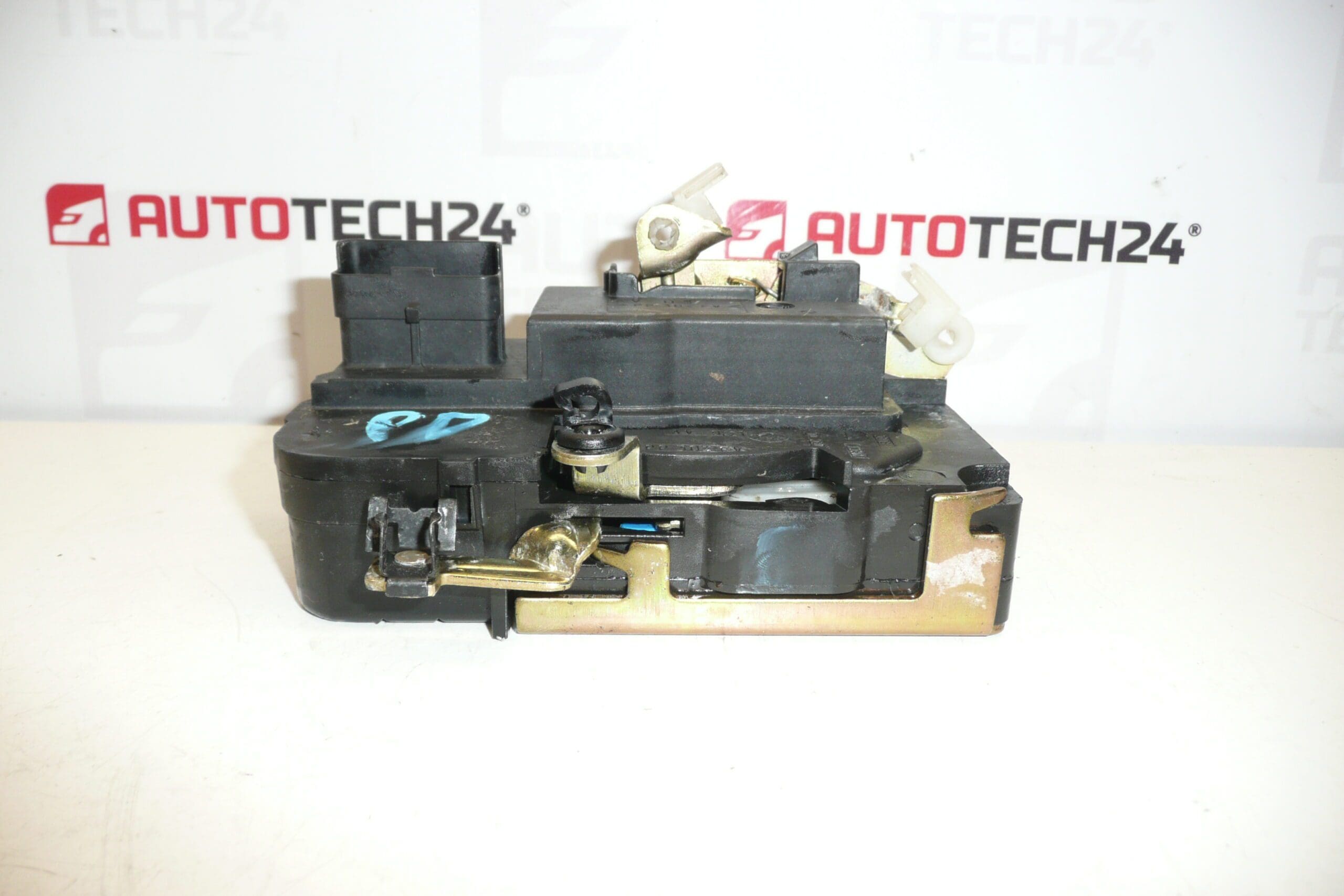 Zámek Ușilor Dreapta Față Citroën Berlingo I II 9136P7 - imagine 2