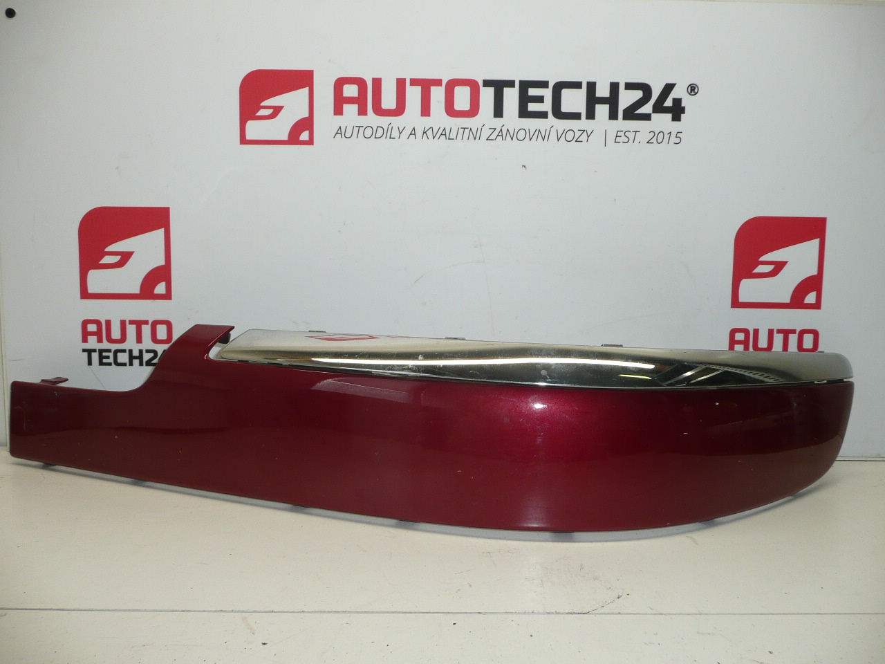 Bara de protectie cromata Citroën Xsara Picasso 7452CK