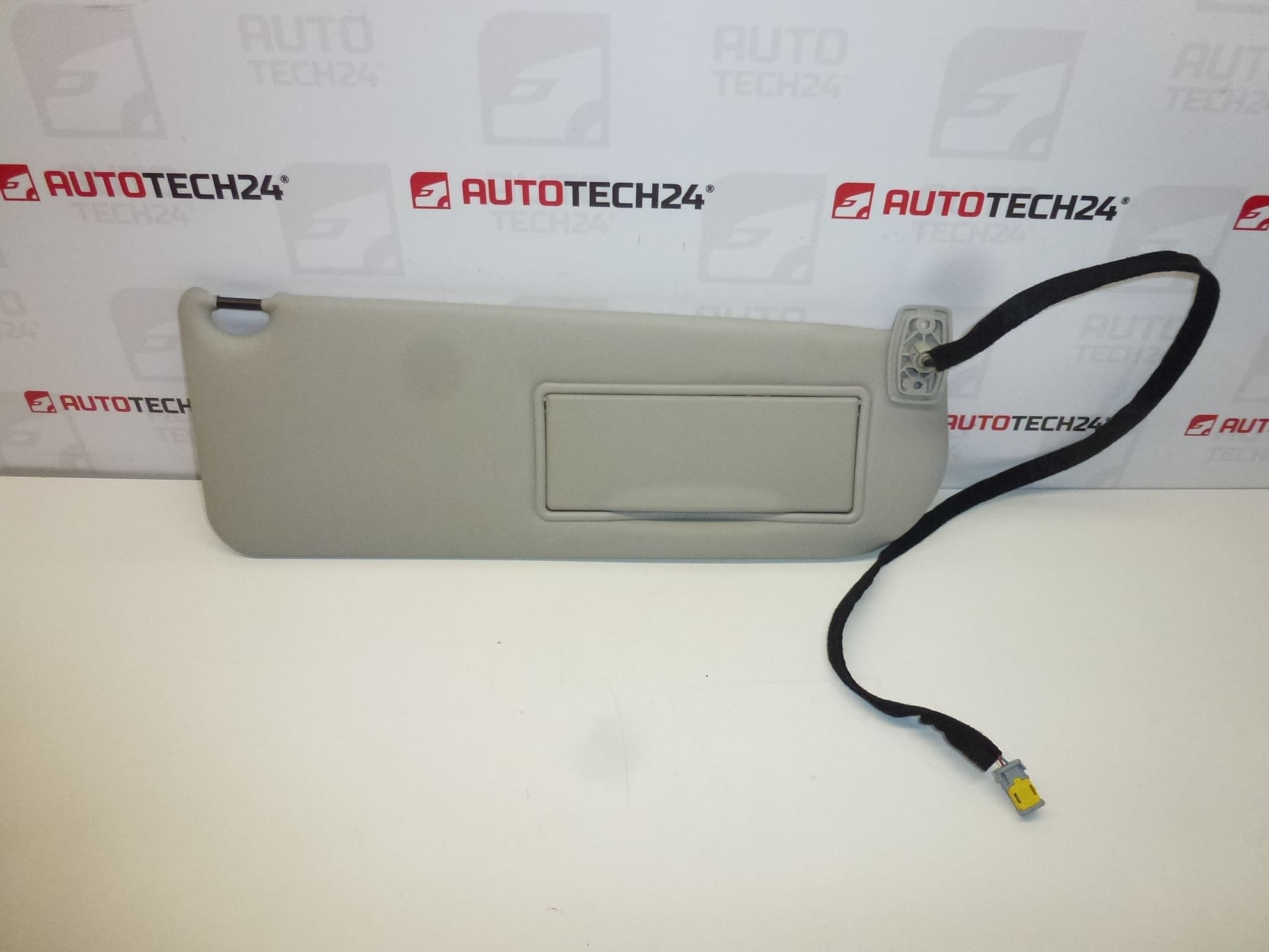 iluminare - dreapta 8143GN