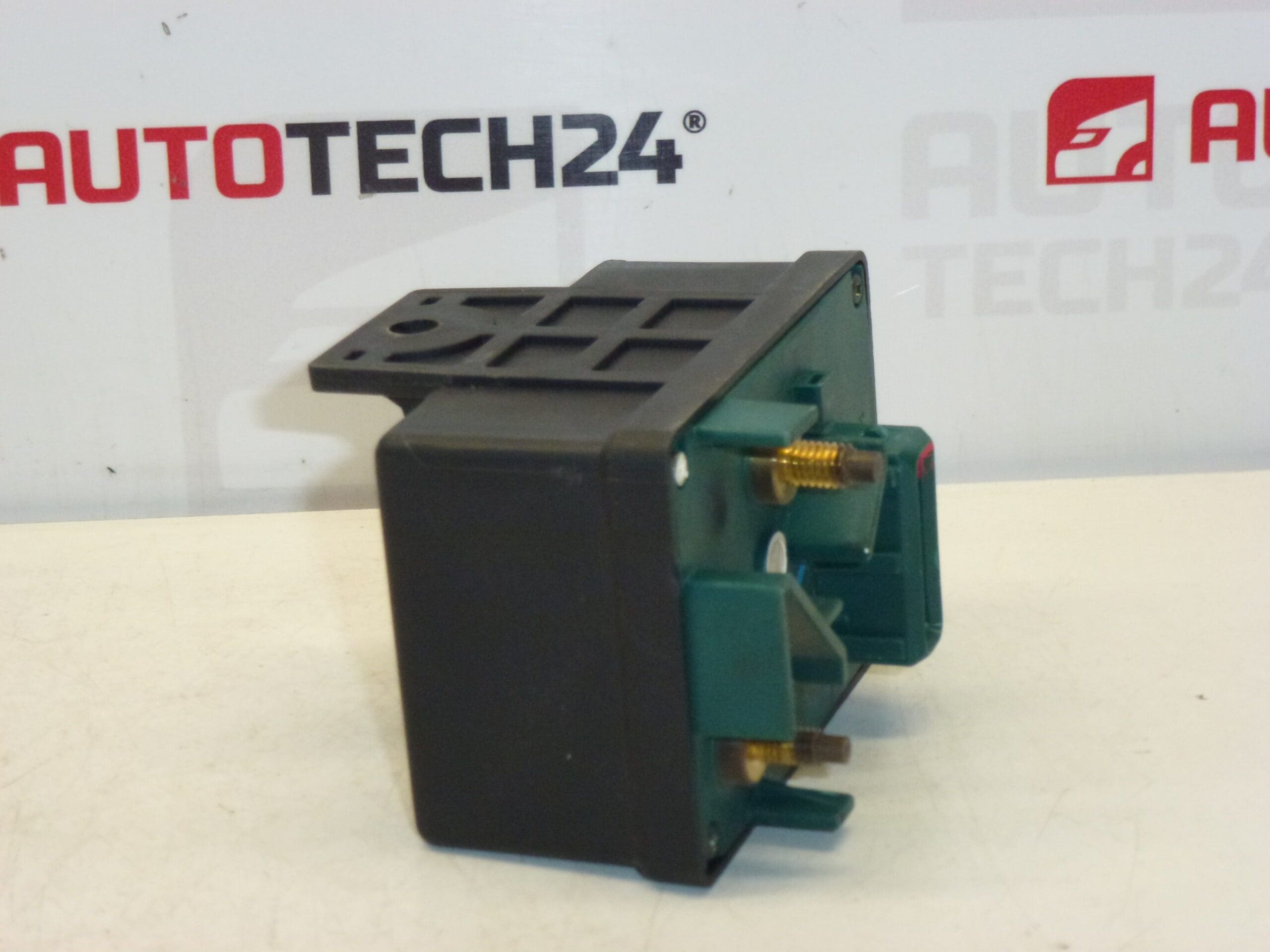 Releu de Preîncălzire NAGARES Citroën Peugeot 9639912580 - imagine 2