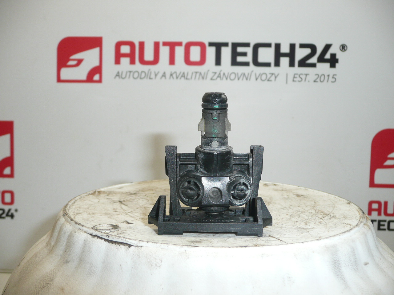 Duza spalator Peugeot 807 6438K2