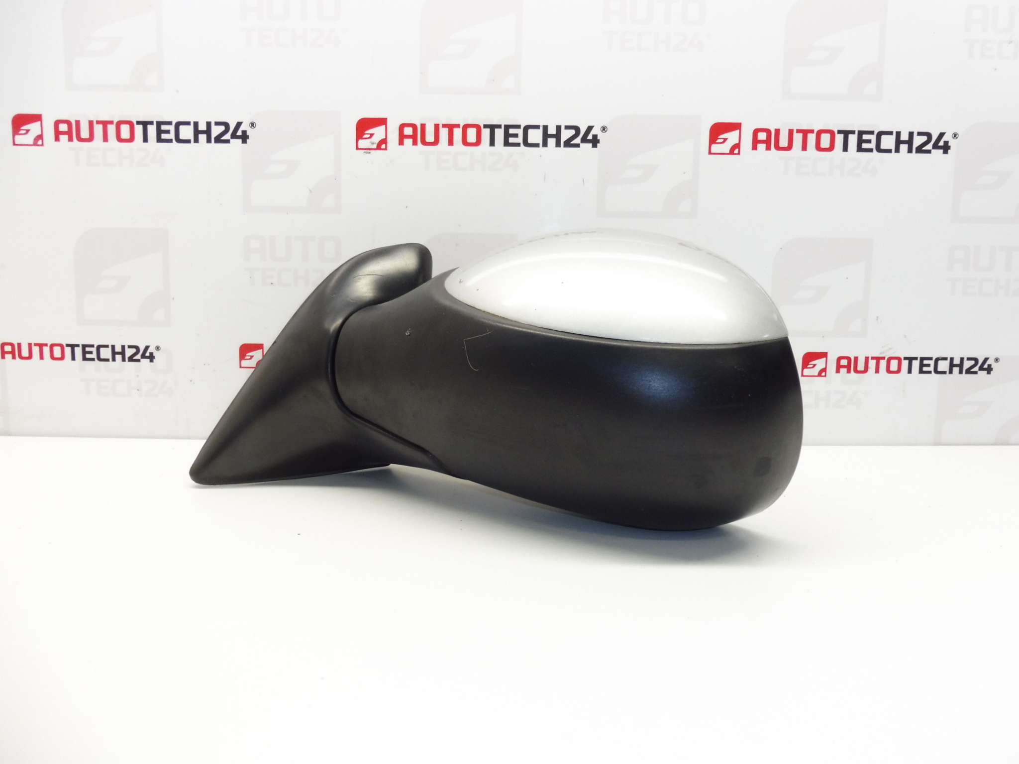 Oglinda stanga EZRC Citroën Xsara Picasso 96570984XT 815350