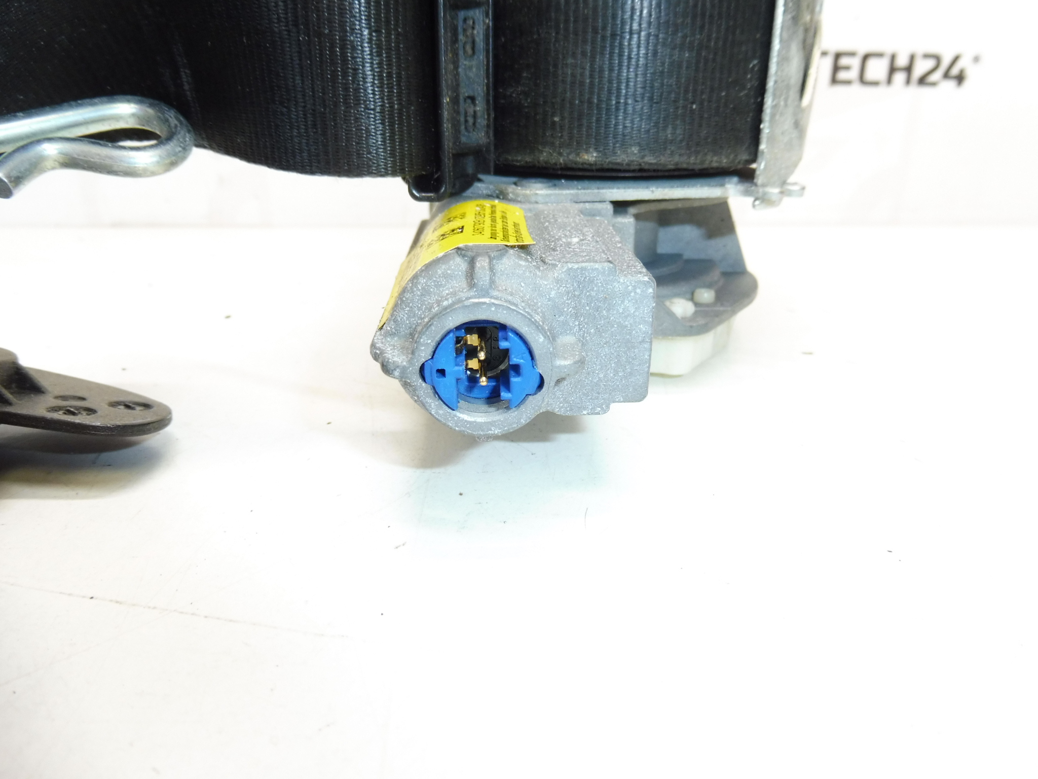 Centura de siguranta stanga Peugeot 3008 5008 34071115E 8975HL