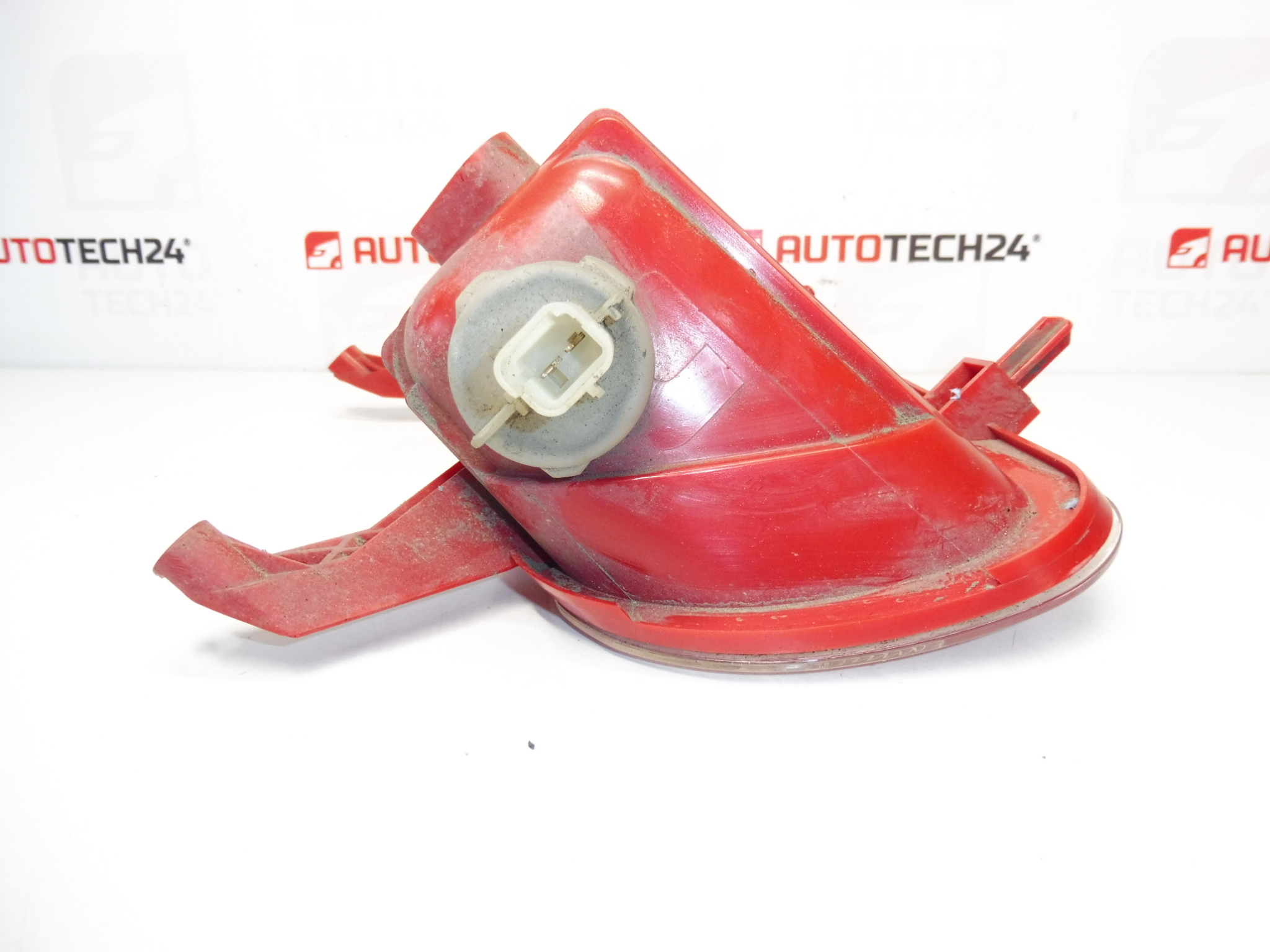 Lampa de parcare spate Peugeot 5008 9686161580 6351JK
