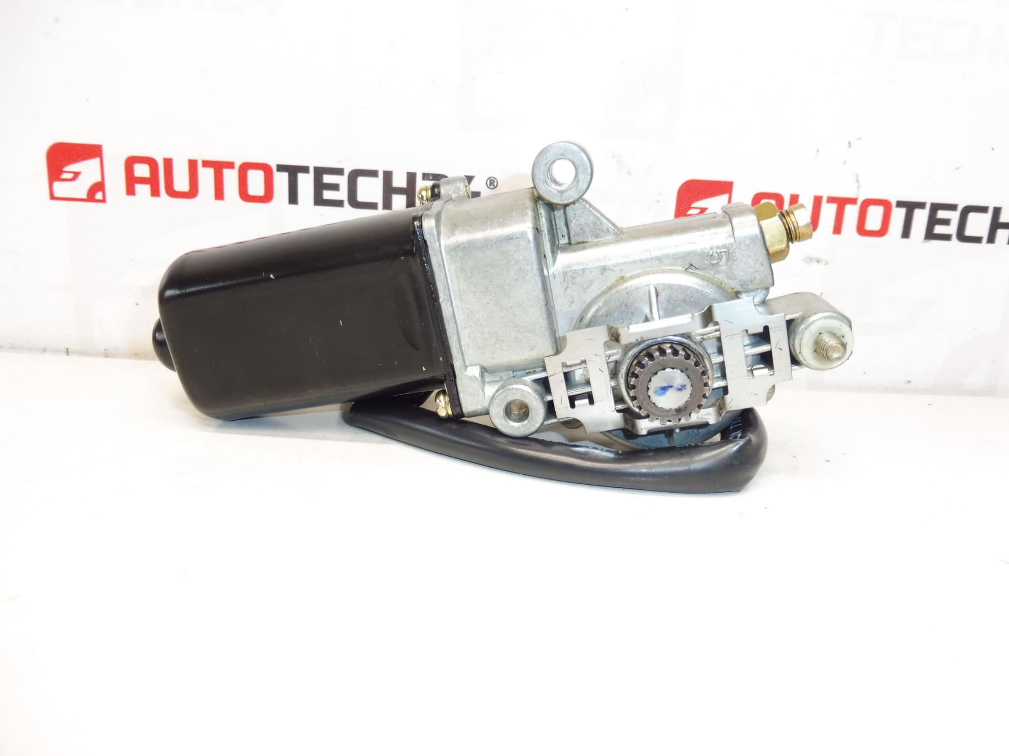 Electromotor Dongyang pentru Acoperiş Citroën C8 Peugeot 807 9176520 8401W2 - imagine 2