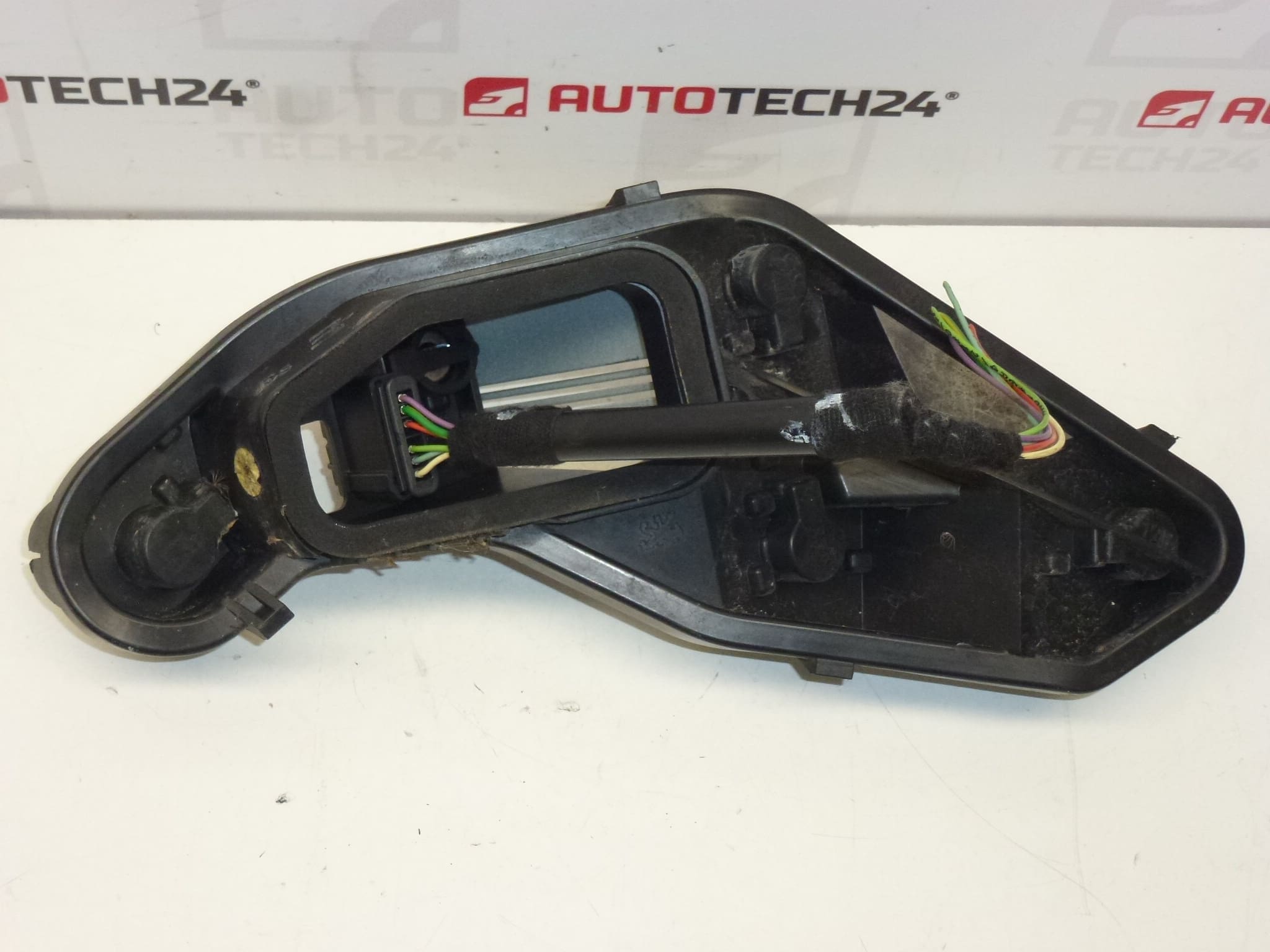 Soclu Bec Far Dreapta + Cablu Peugeot 207 6351Y7 - imagine 2