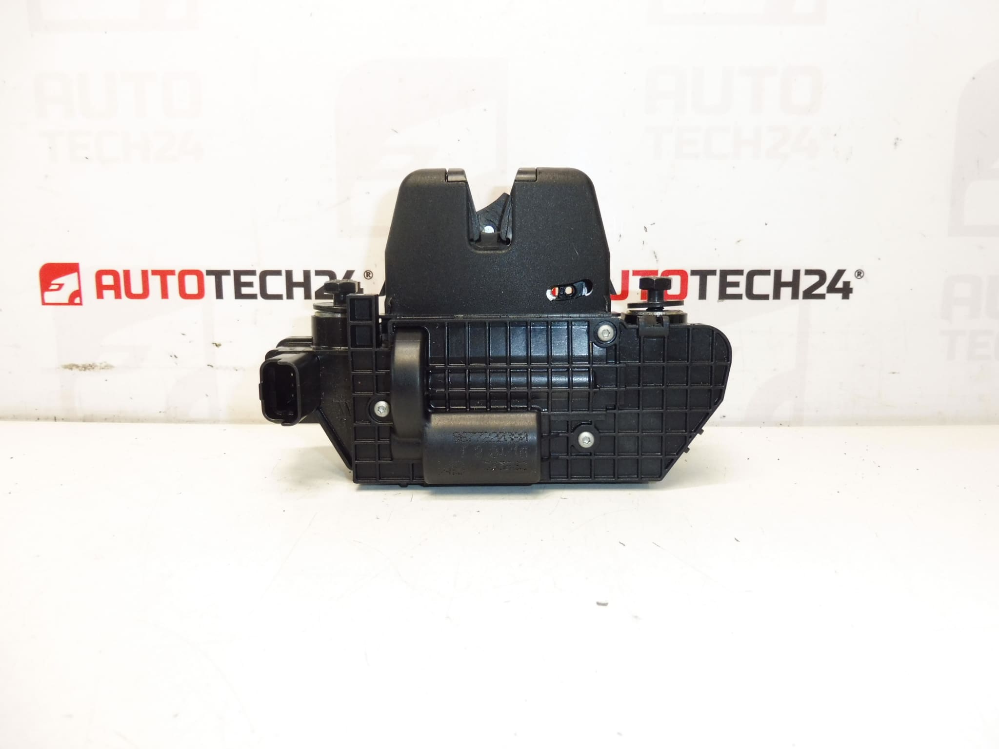 Citroën C-Elysée Peugeot 301 967220380 Blocarea capacului spate