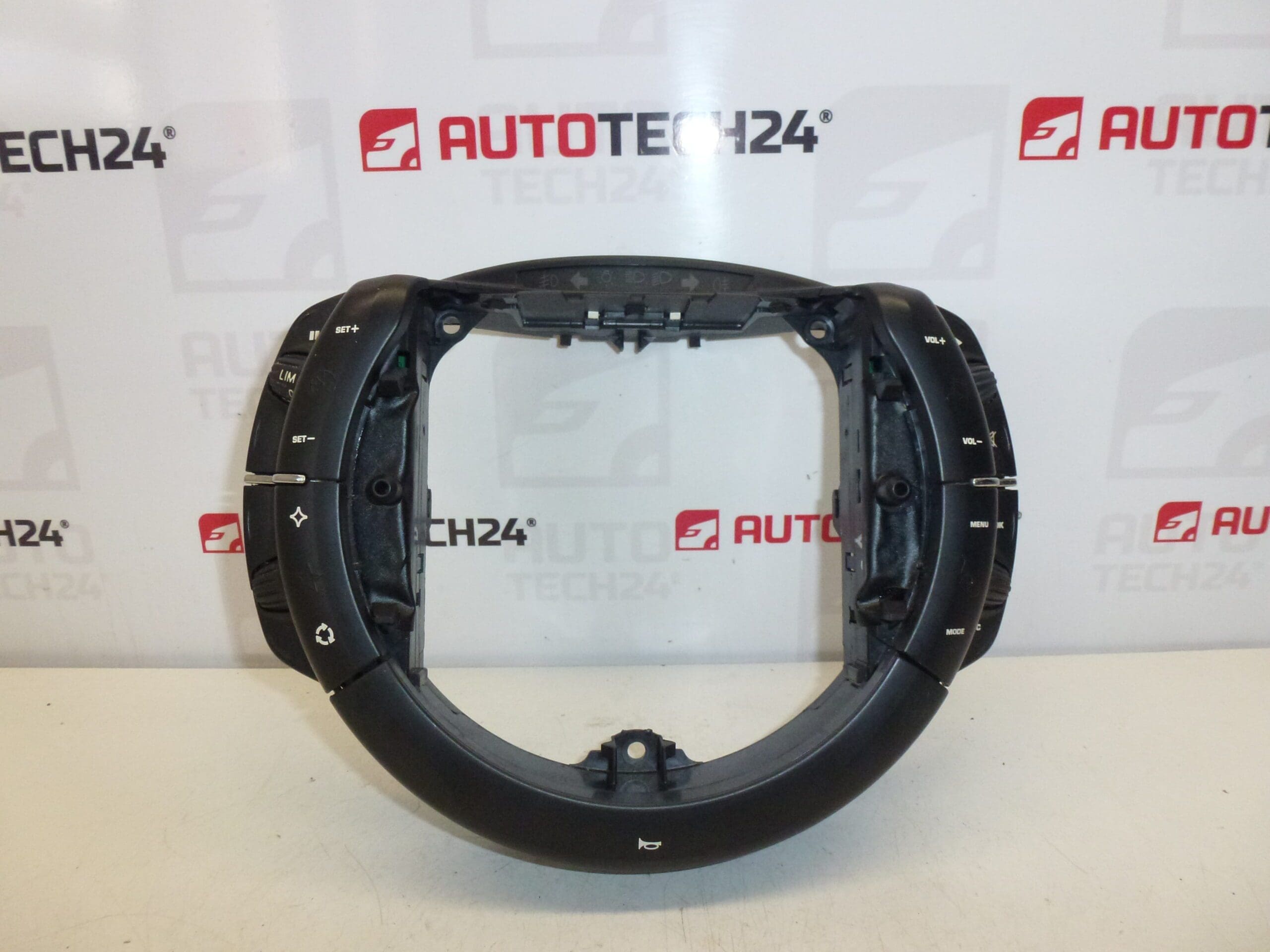 Comenzi pe volan Citroën C4 96624938XT 6242P0