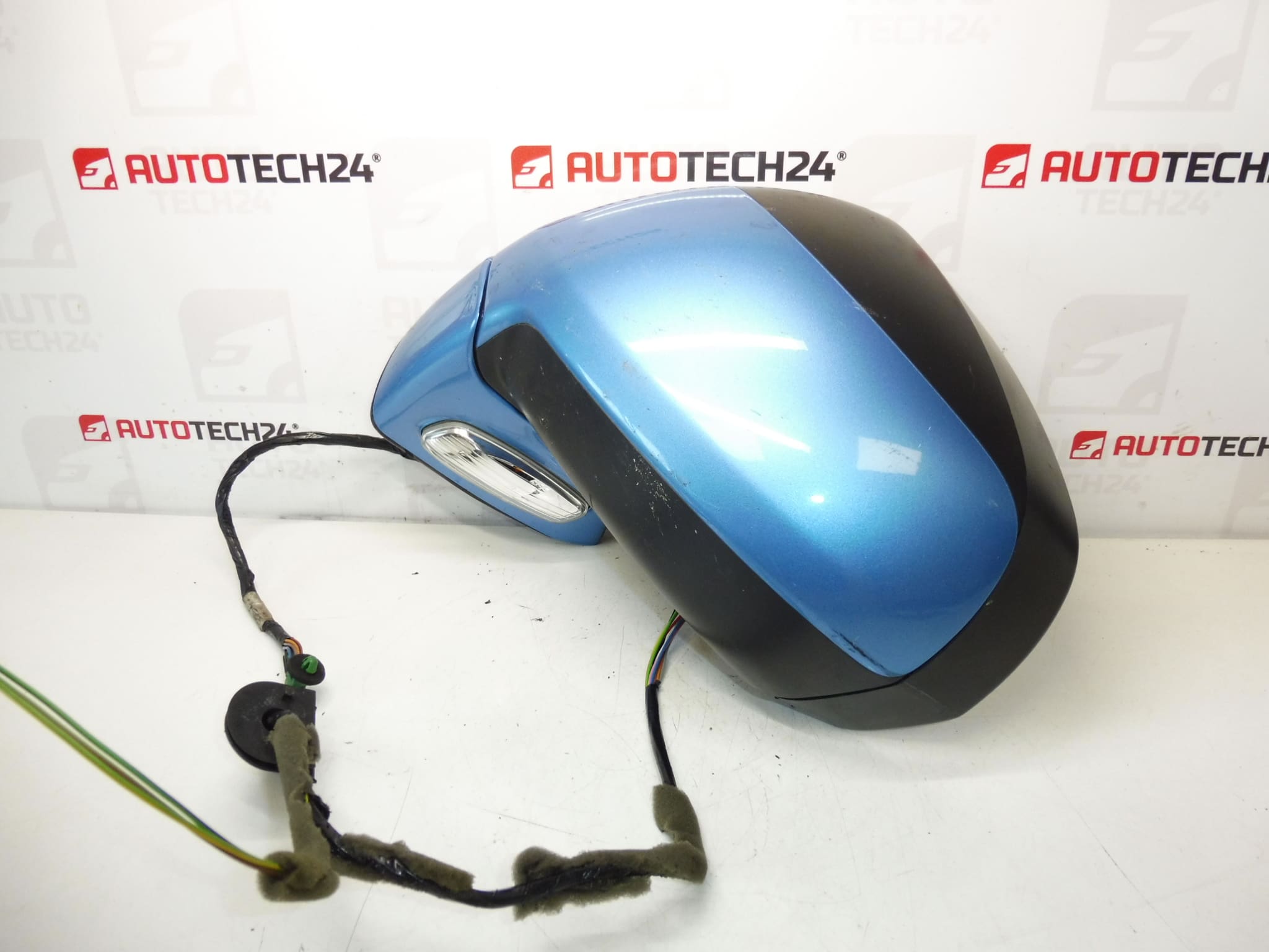 Oglinda stângă Knyc Citroën C4 Picasso 96850509XT 8153H4