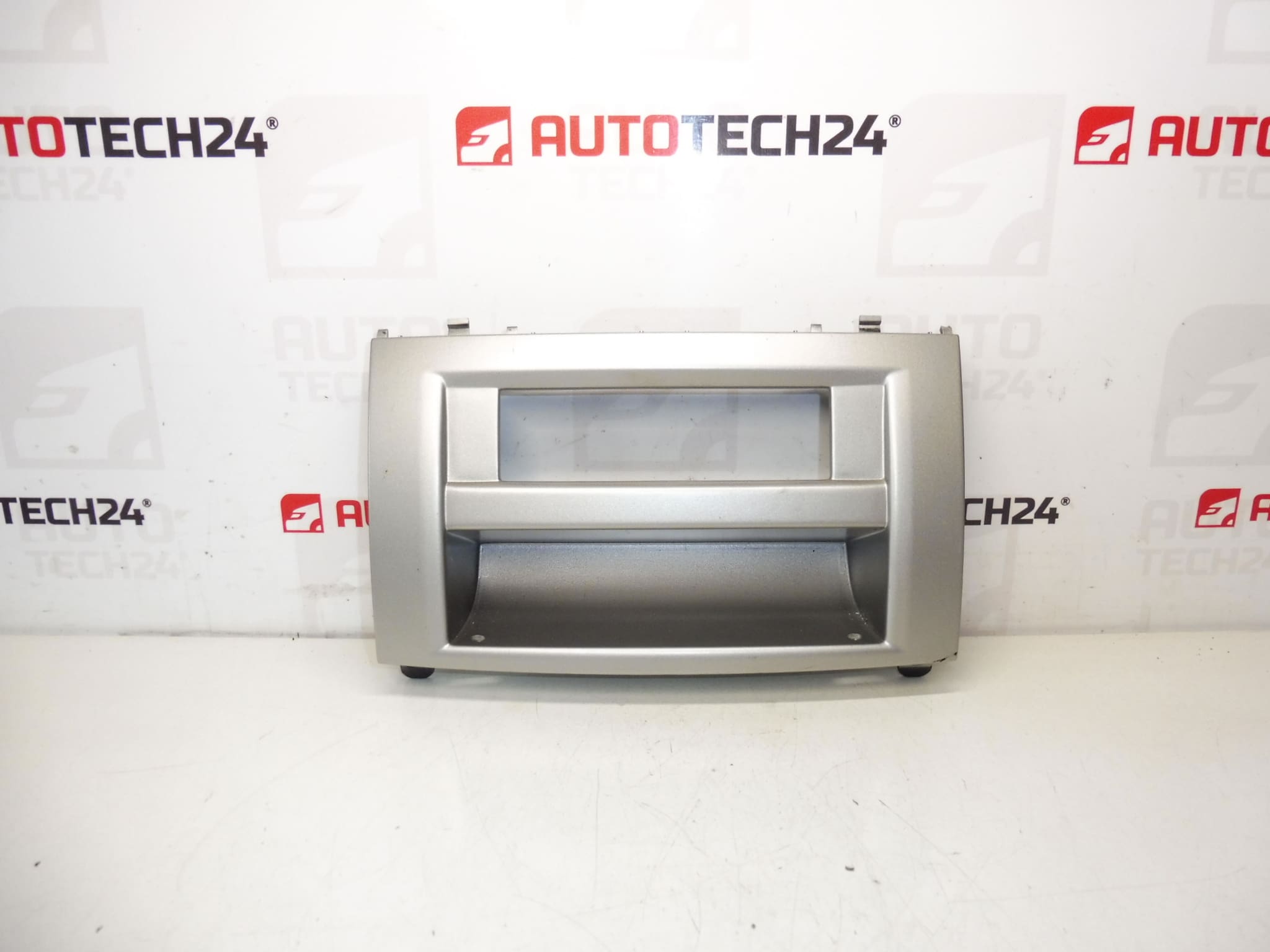 Rama display radio Peugeot 407 9657788777