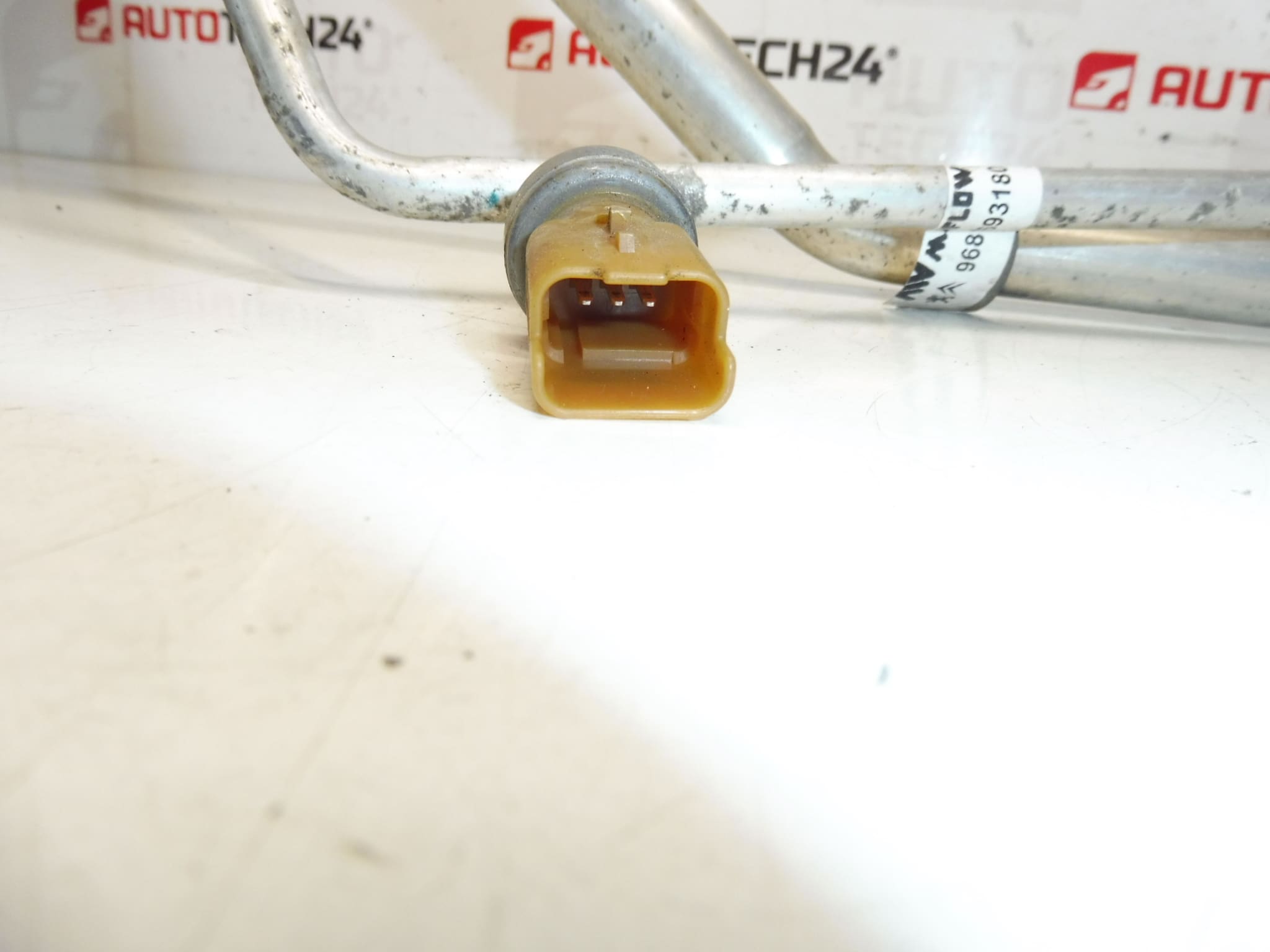 Conductă climatizare Citroën Berlingo III 9681693180 6477C9 - imagine 2