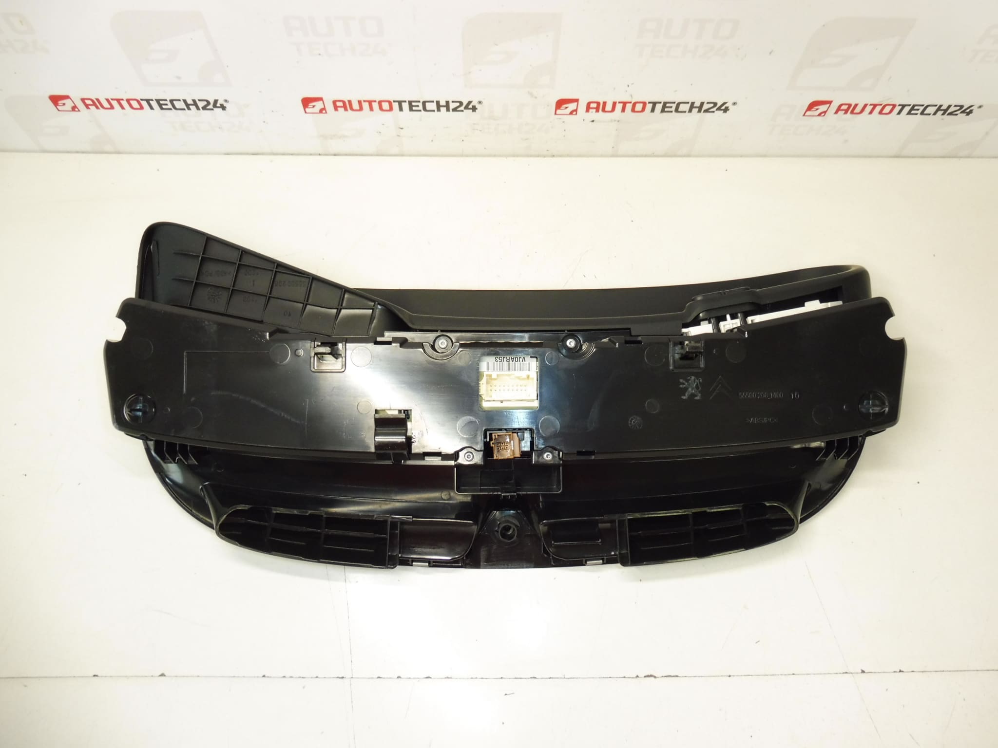 Tachometru Citroën C3 Picasso cu 144000 km, coduri 9805382977, 98053829ZD - imagine 2