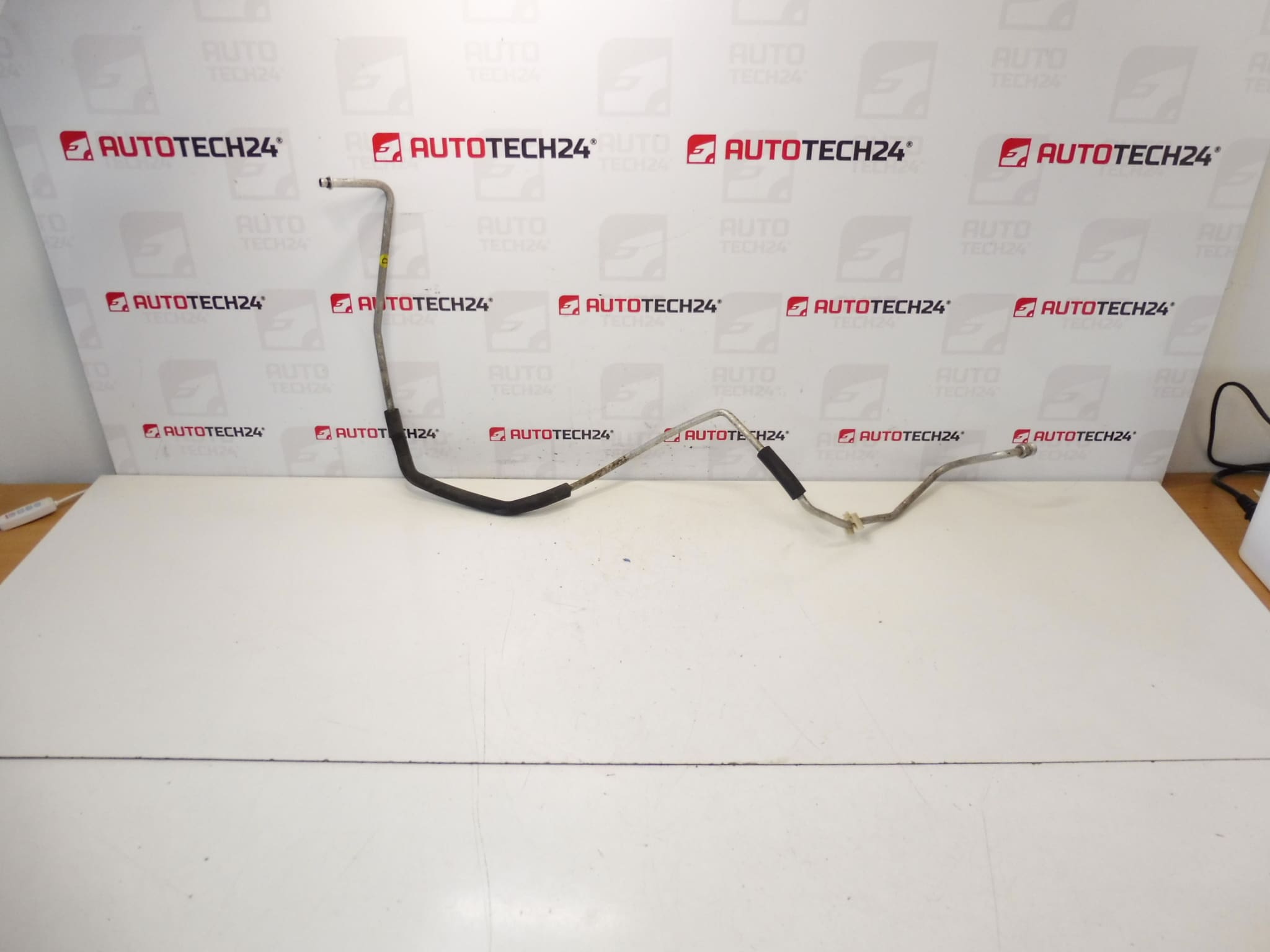 Pipe climatice Peugeot 4007 Citroën C-Crosser 647733