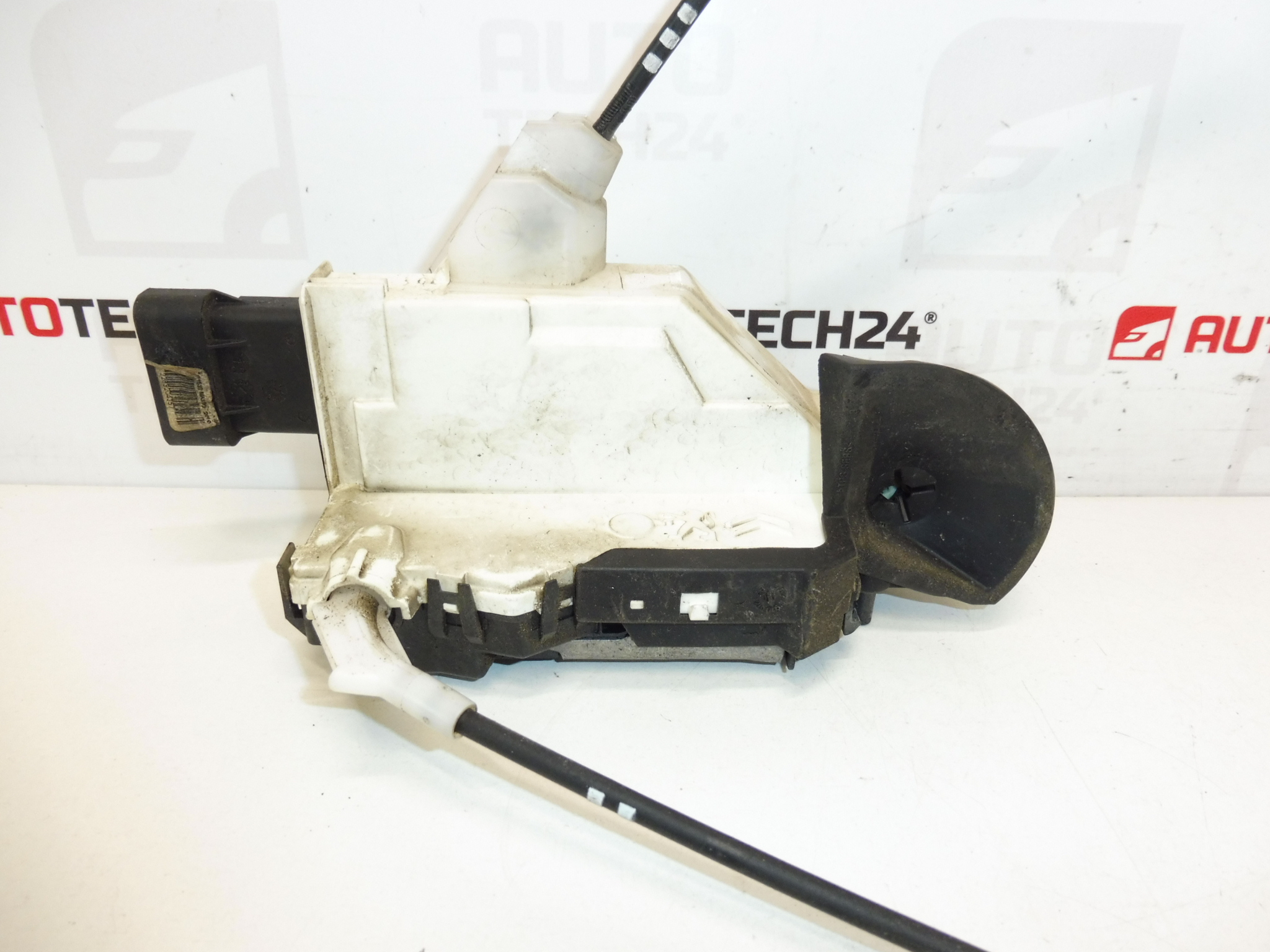 Sofer inchidere portiera fata stanga Peugeot 3008 5008 9800623180 9135HF