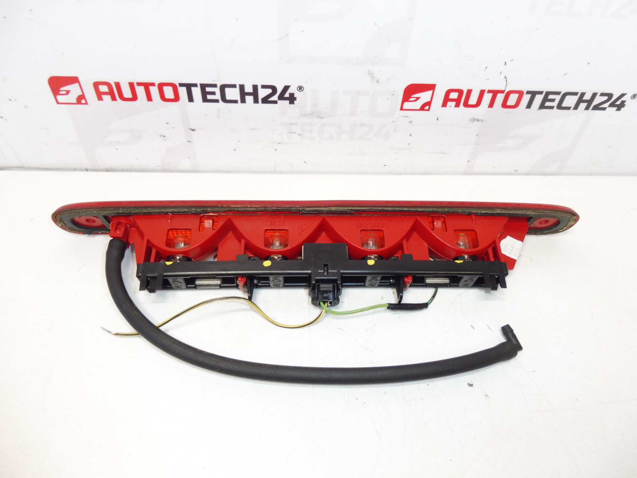 A treia lumină de frână folosit Citroën C1 Peugeot 107 1606372780