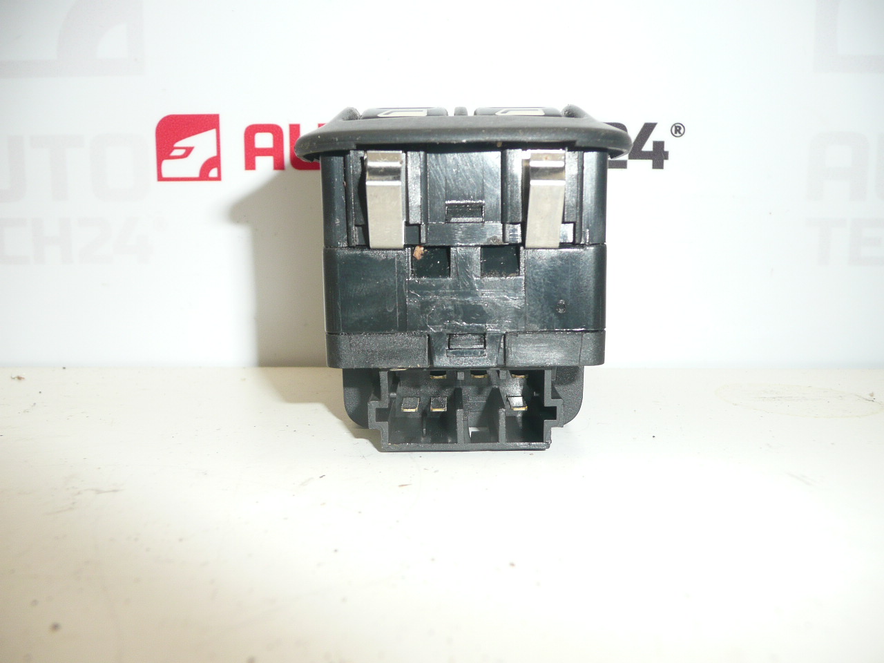 Peugeot 206 6552WQ Control geam