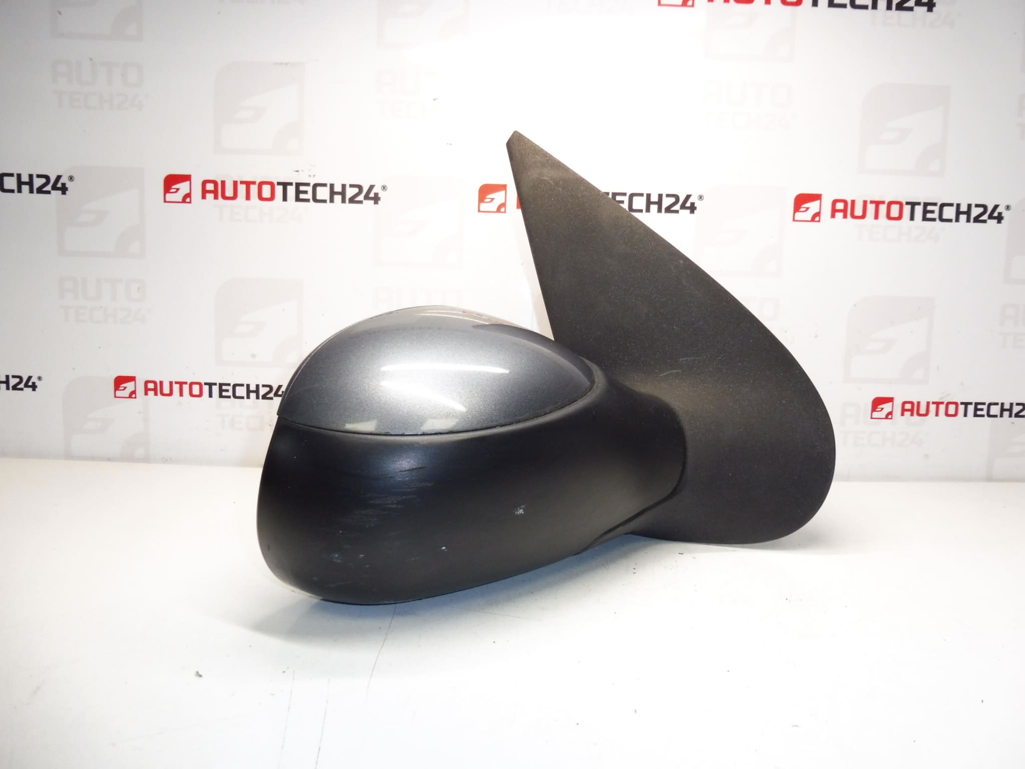 Oglinda dreapta Peugeot 206 KTH 96437171XT 8148XY