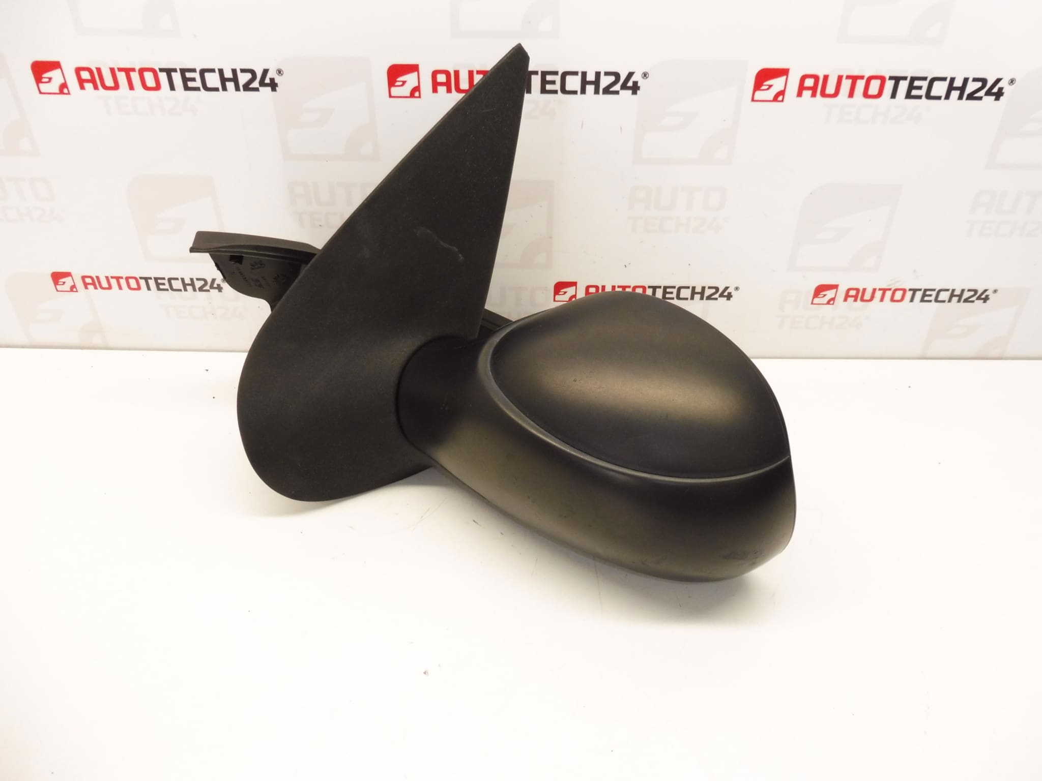 Oglinda stanga Peugeot 206 96429956XT 8148YC