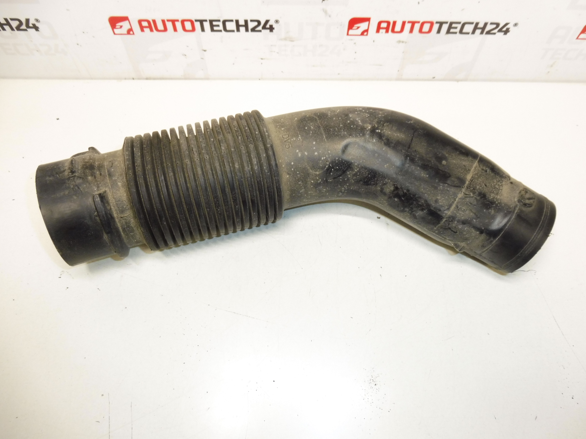 Racord aer 1.5 HDI Citroën Peugeot 9810920980